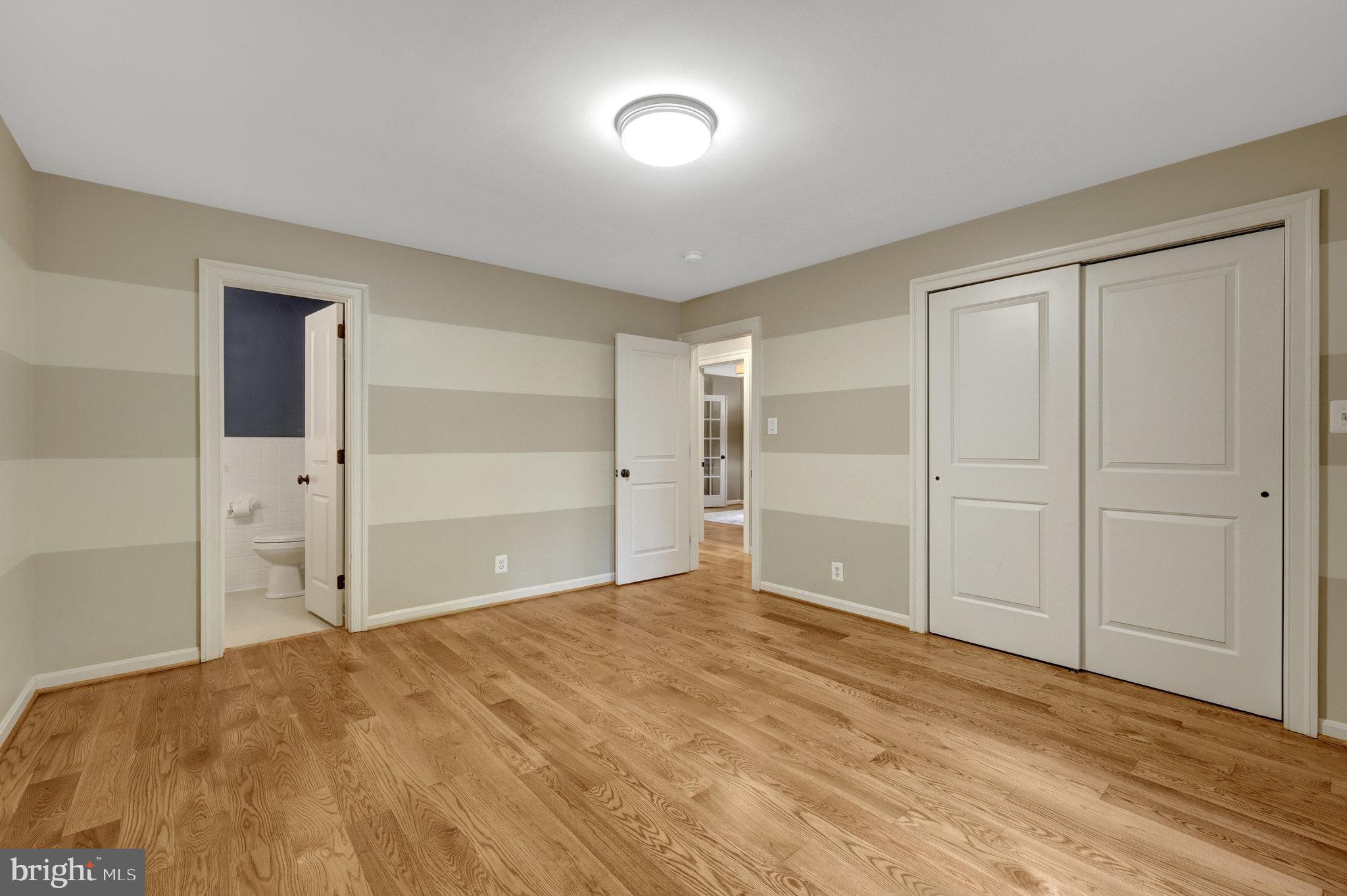 MANTUA - Residential