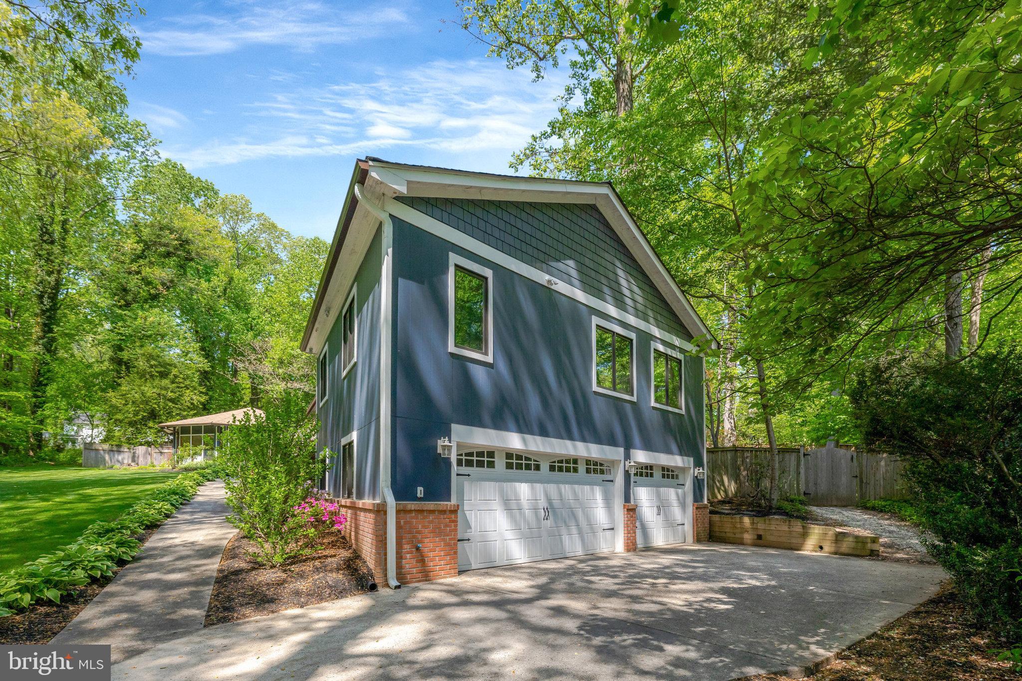 MANTUA - Residential