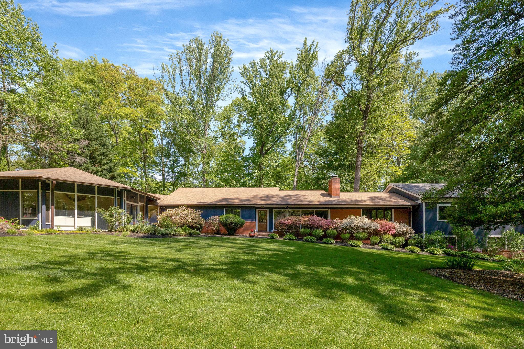 MANTUA - Residential