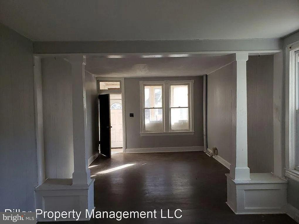 18 S COOK AVENUE