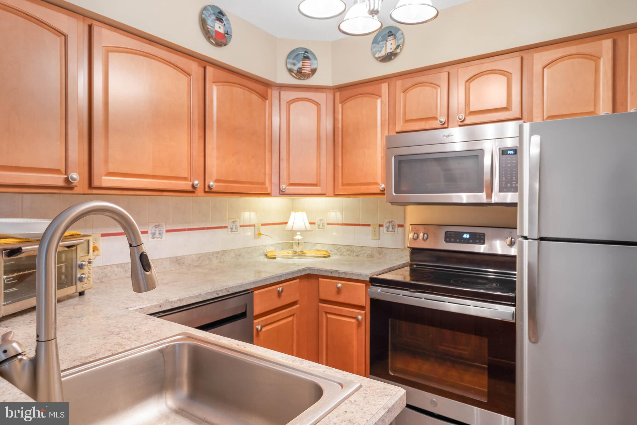 38296 HUMMINGBIRD LANE 255