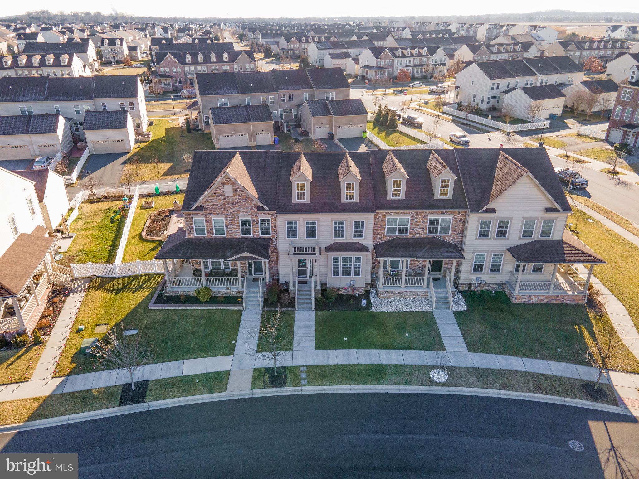 VILLAGE OF BAYBERRY - Residential