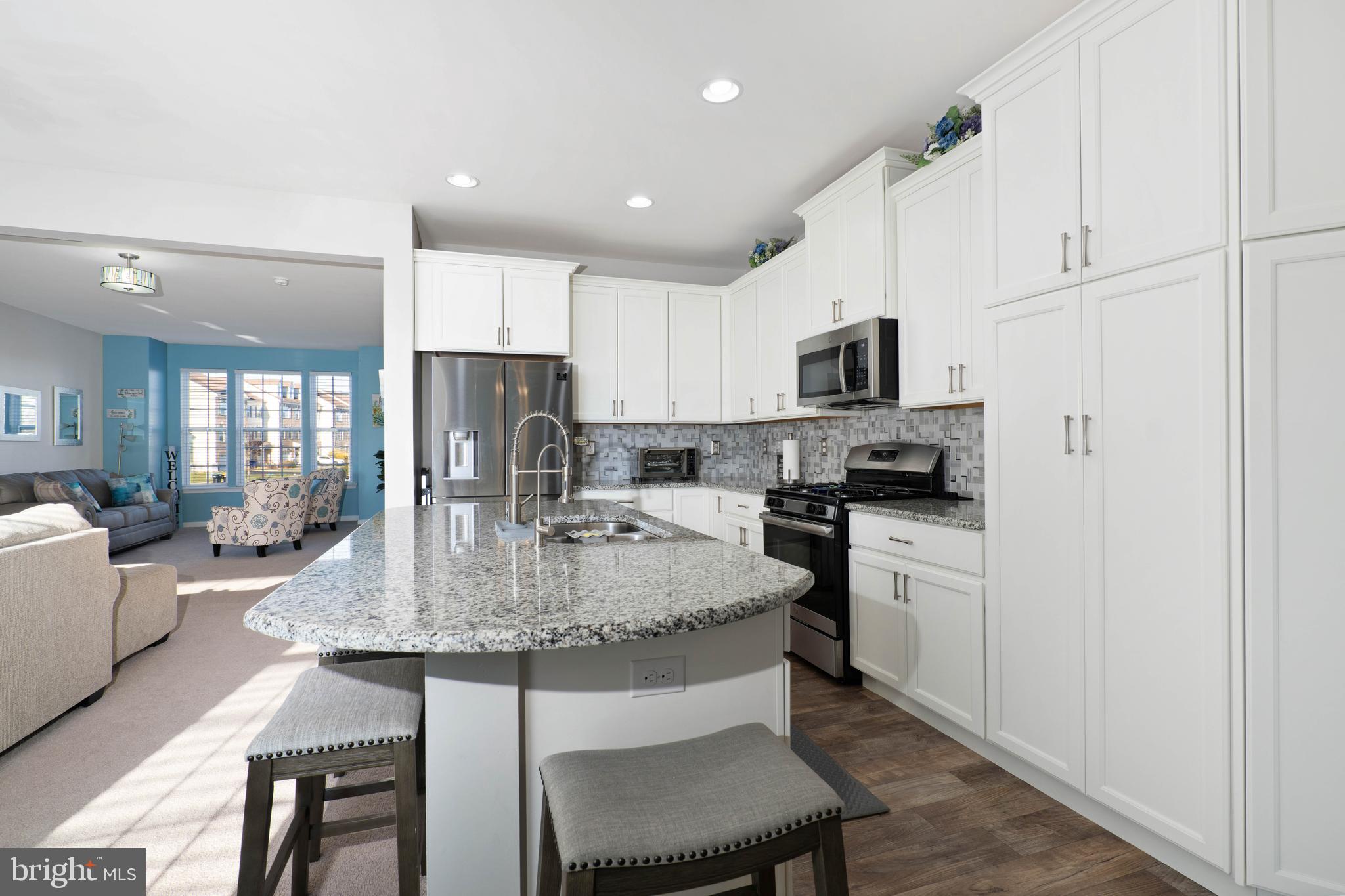 VILLAGE OF BAYBERRY - Residential