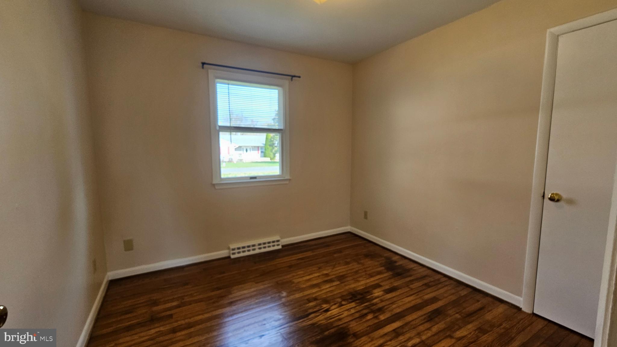 PEACOCK MANOR - Residential