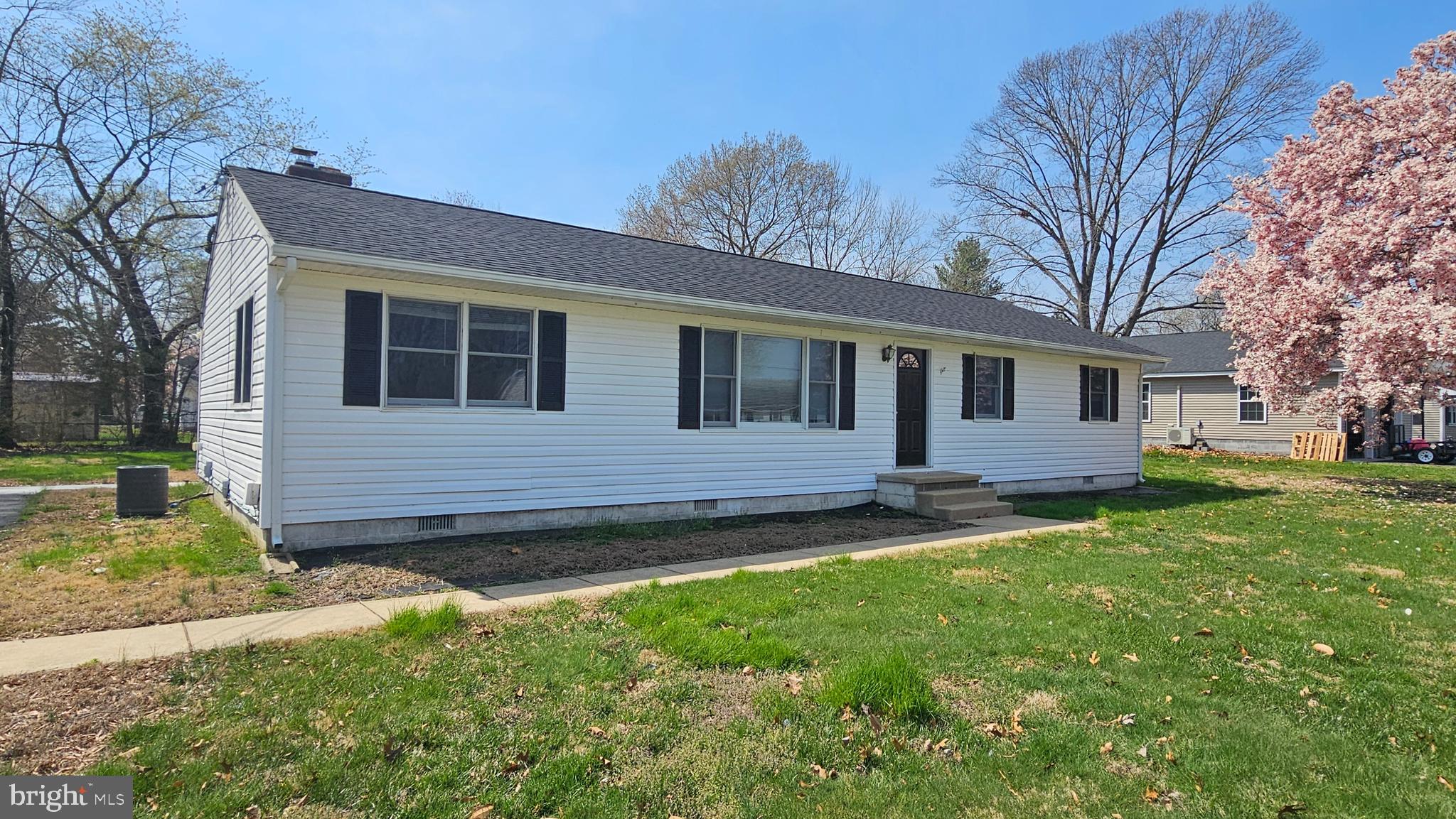 PEACOCK MANOR - Residential