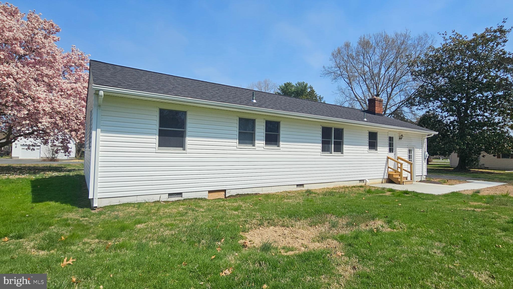 PEACOCK MANOR - Residential