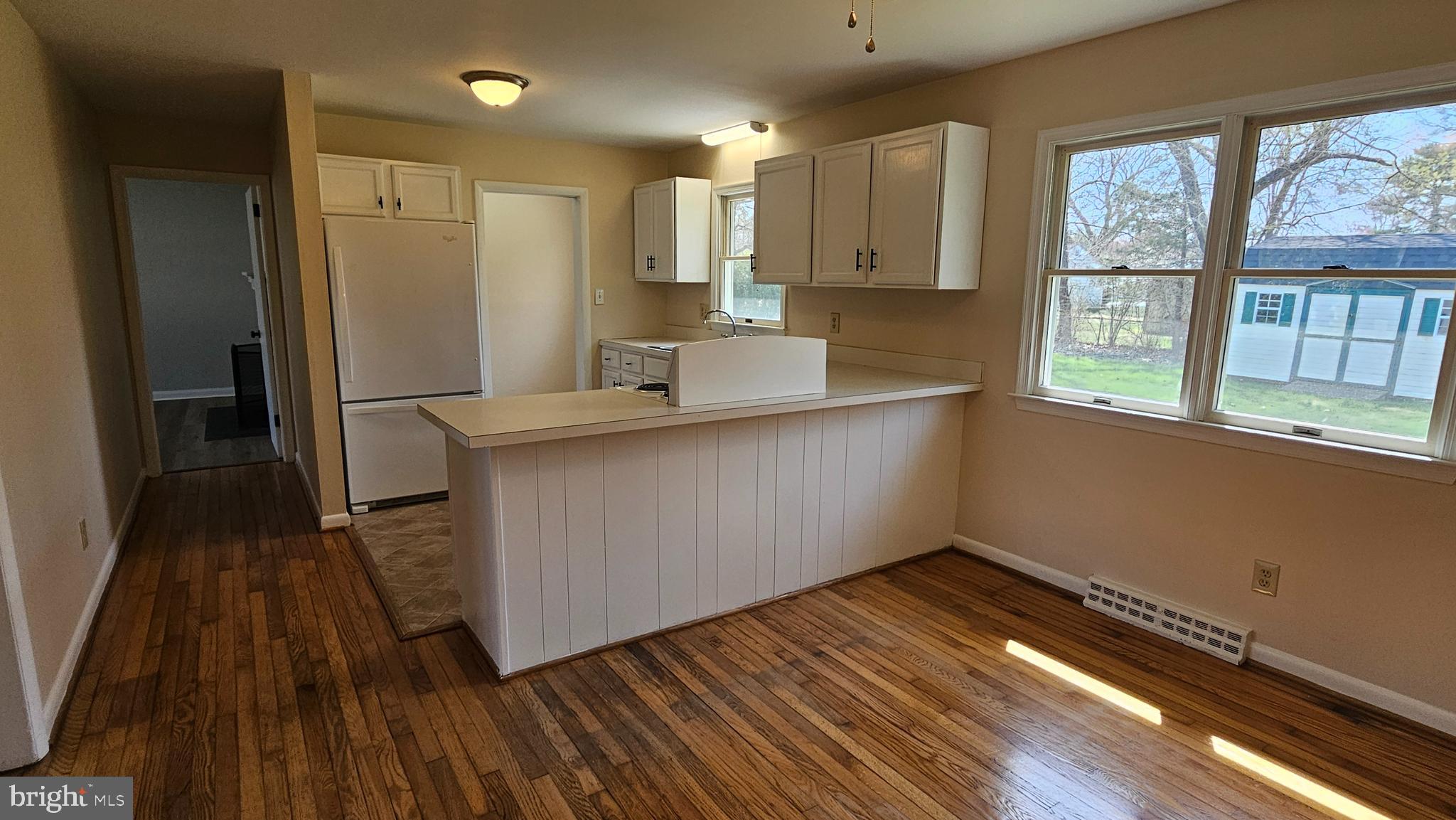 PEACOCK MANOR - Residential