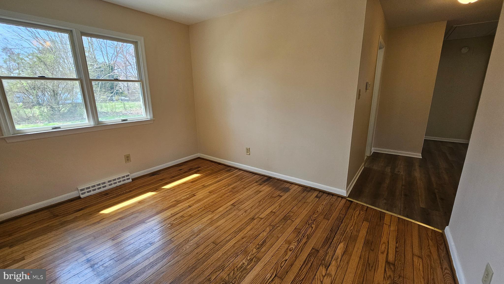 PEACOCK MANOR - Residential