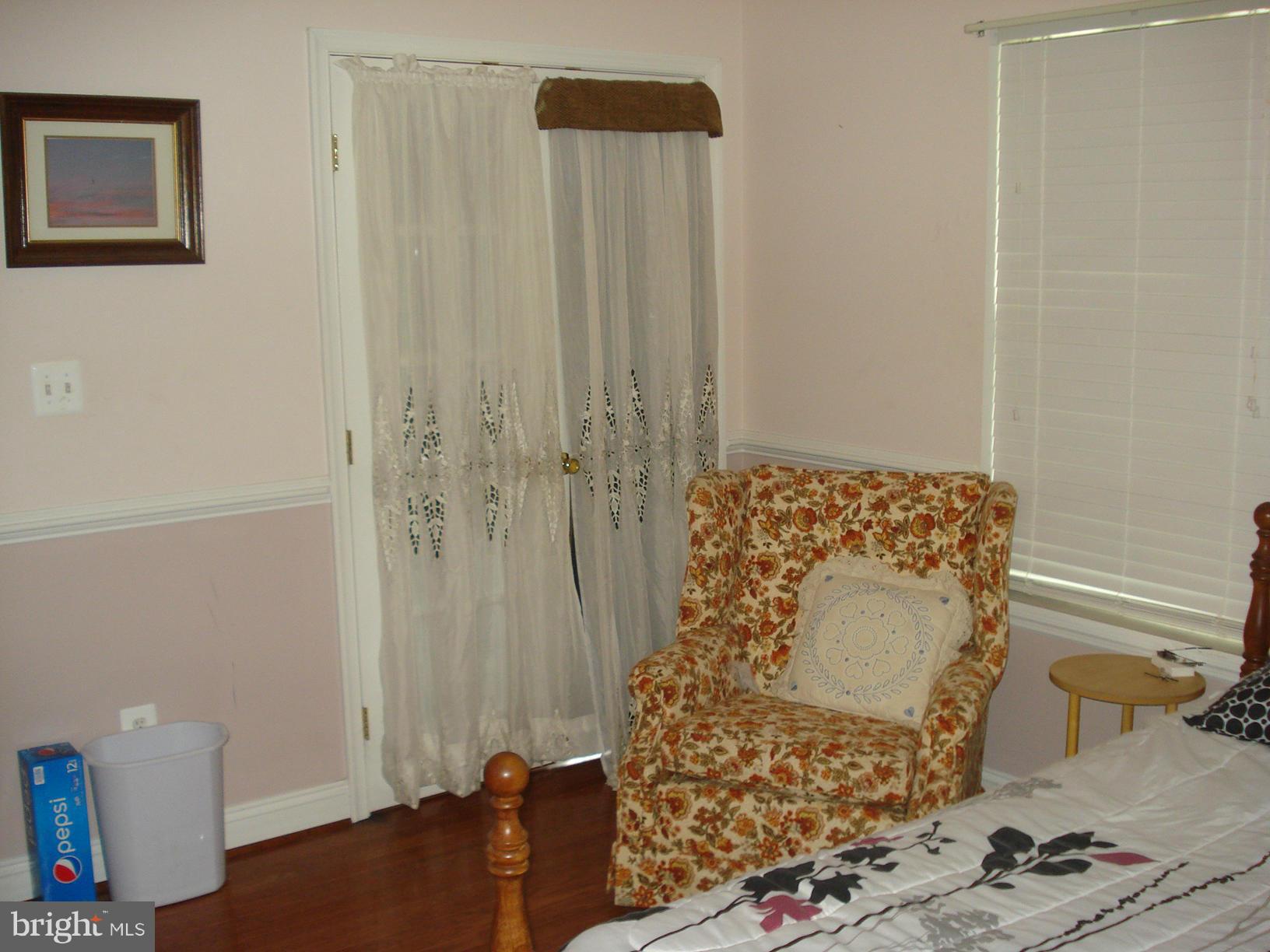 GLEN GARDENS - Residential Lease