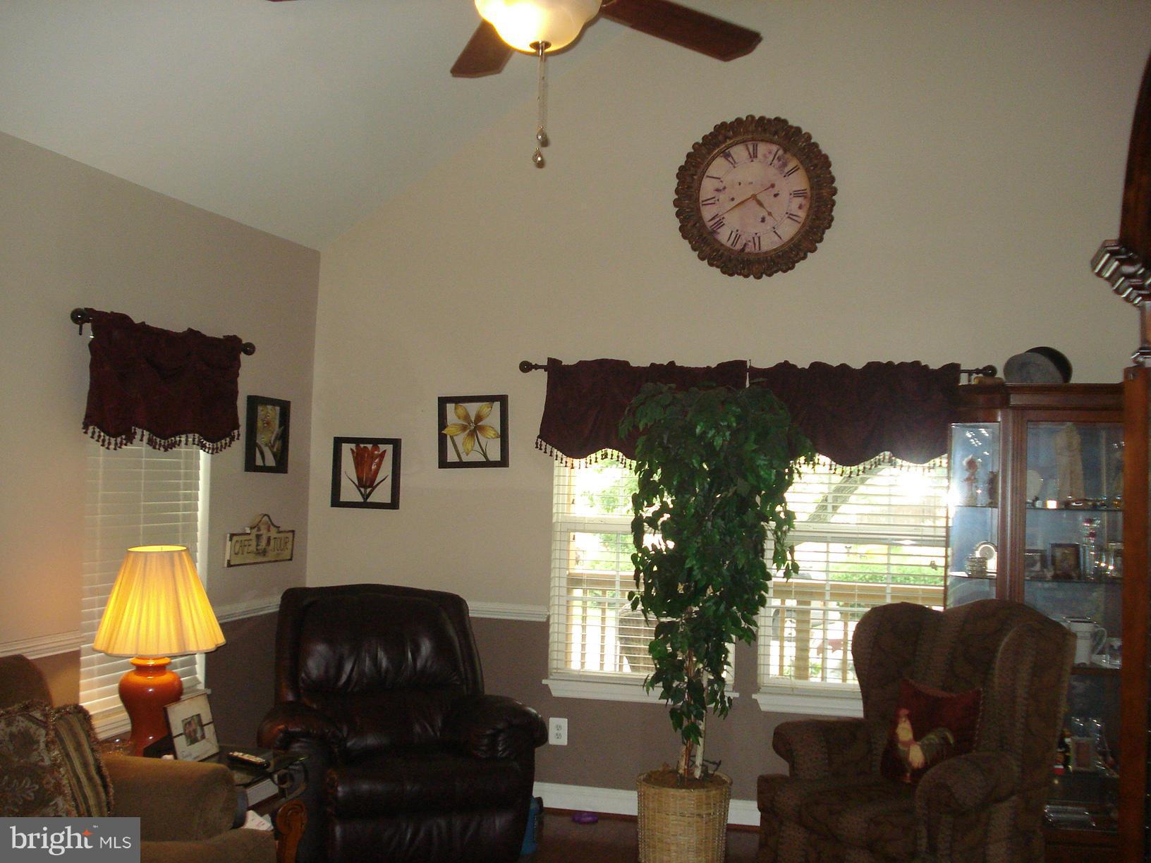 GLEN GARDENS - Residential Lease