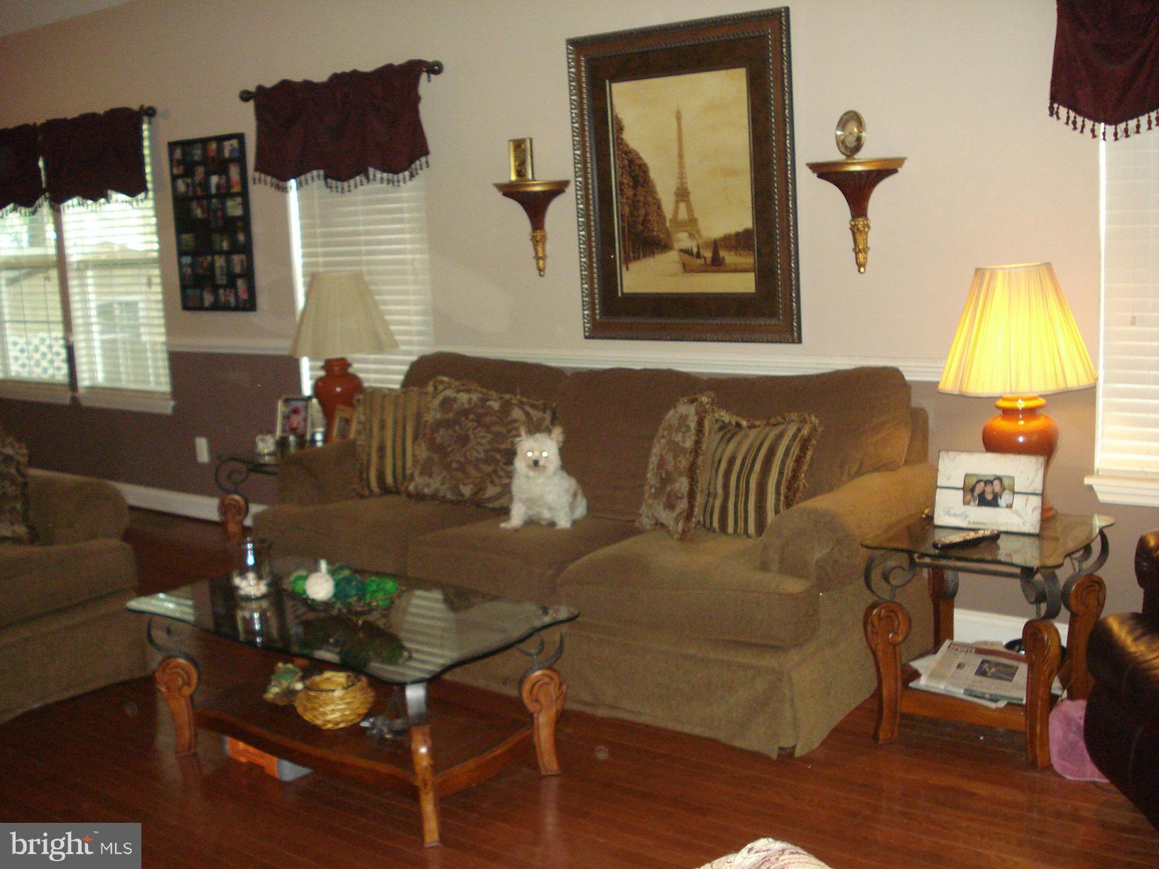 GLEN GARDENS - Residential Lease