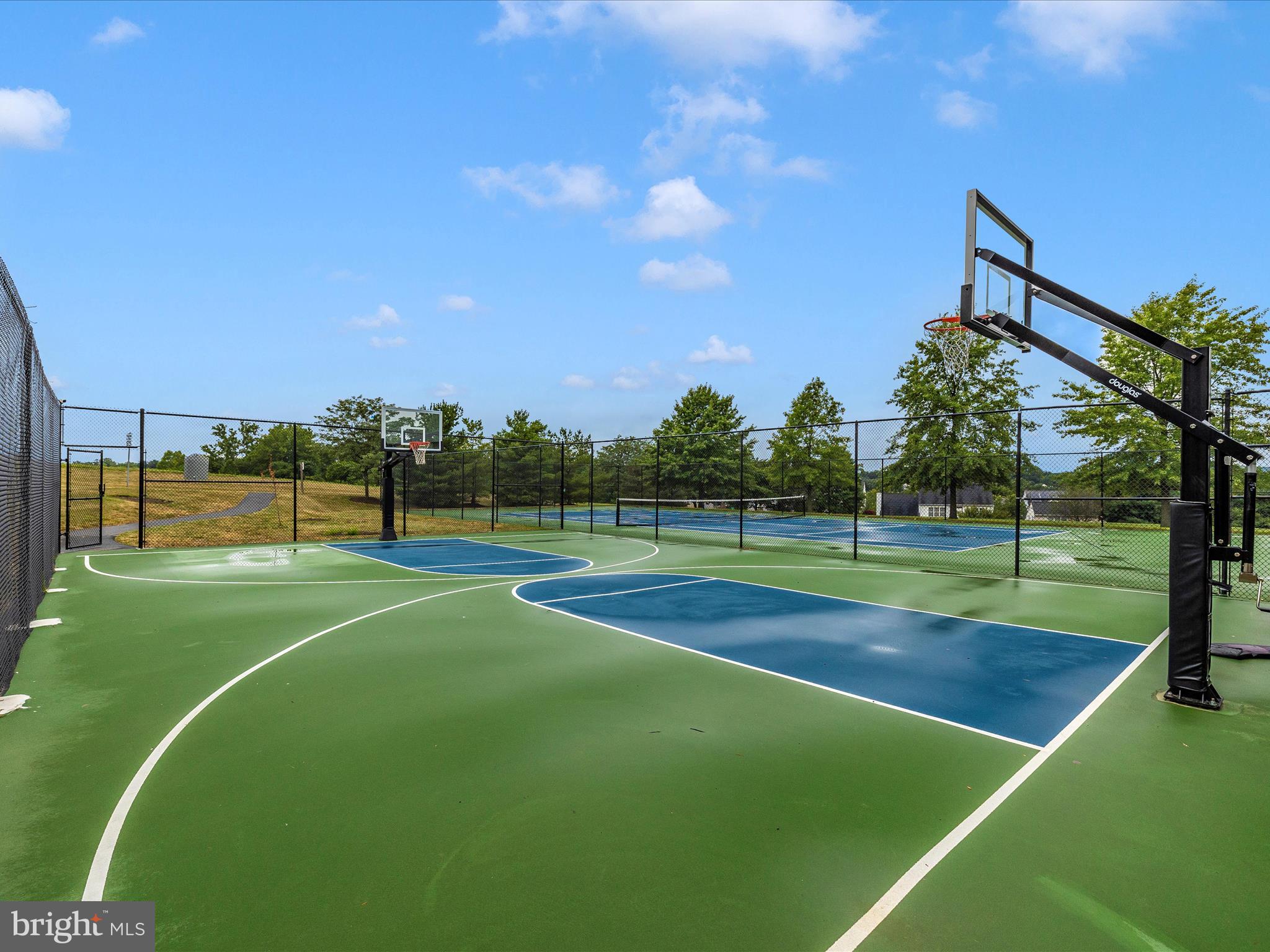 GREENVIEW - Residential