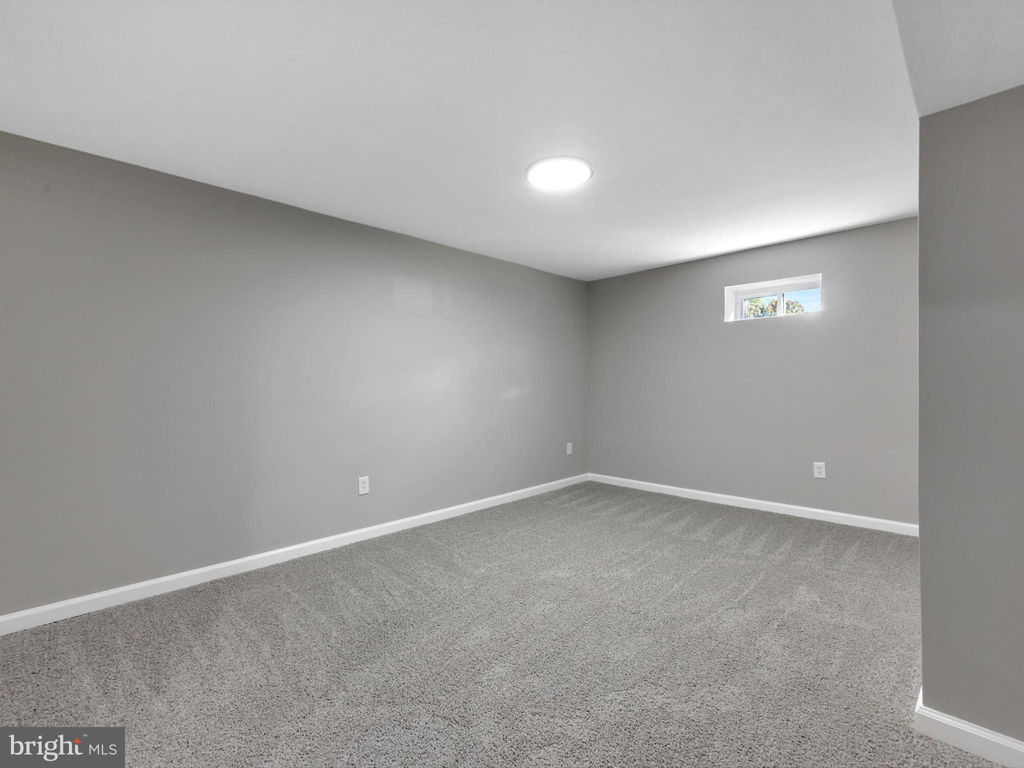 SUNRISE BEACH - Residential