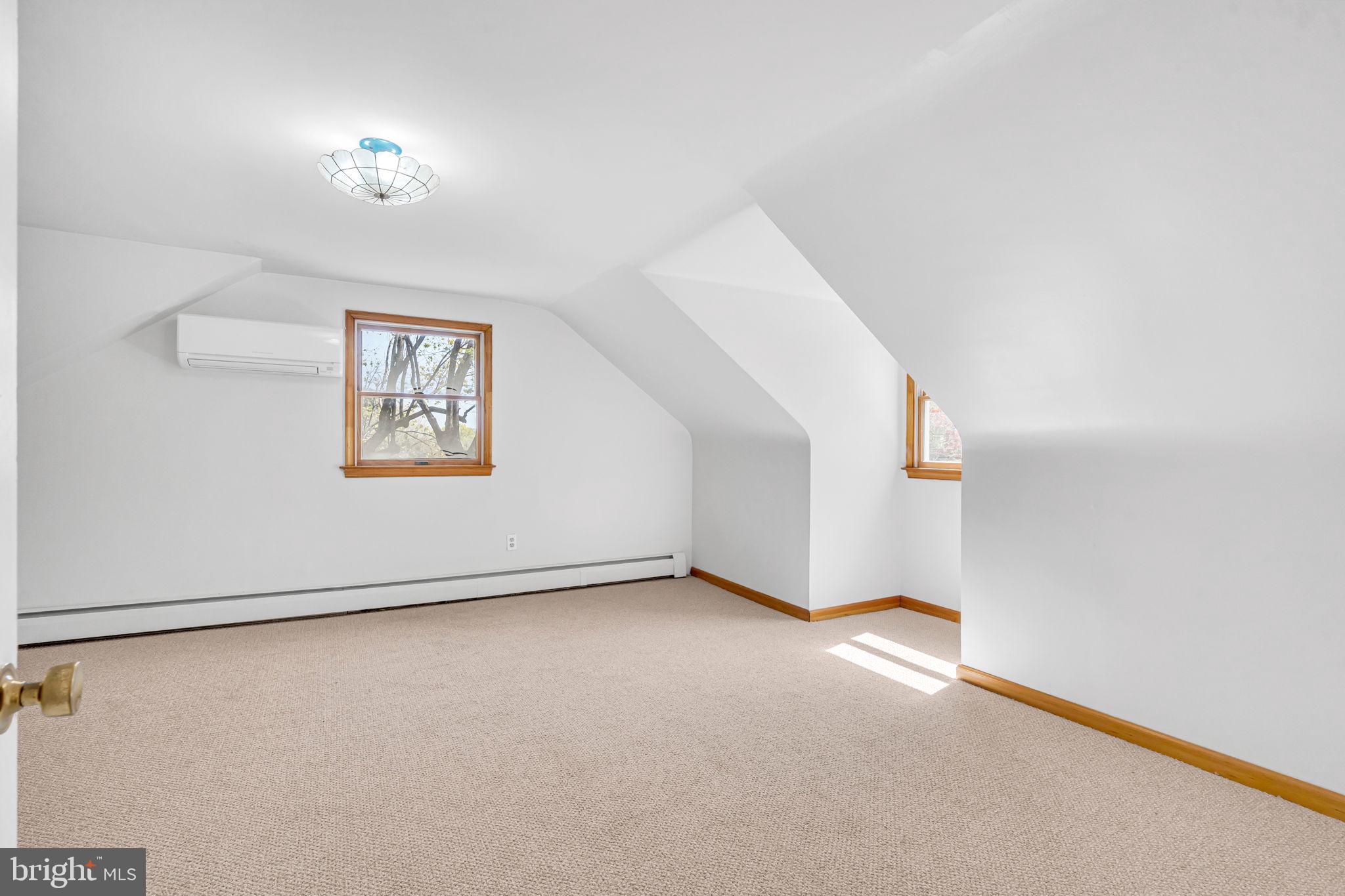 BELTSVILLE - Residential