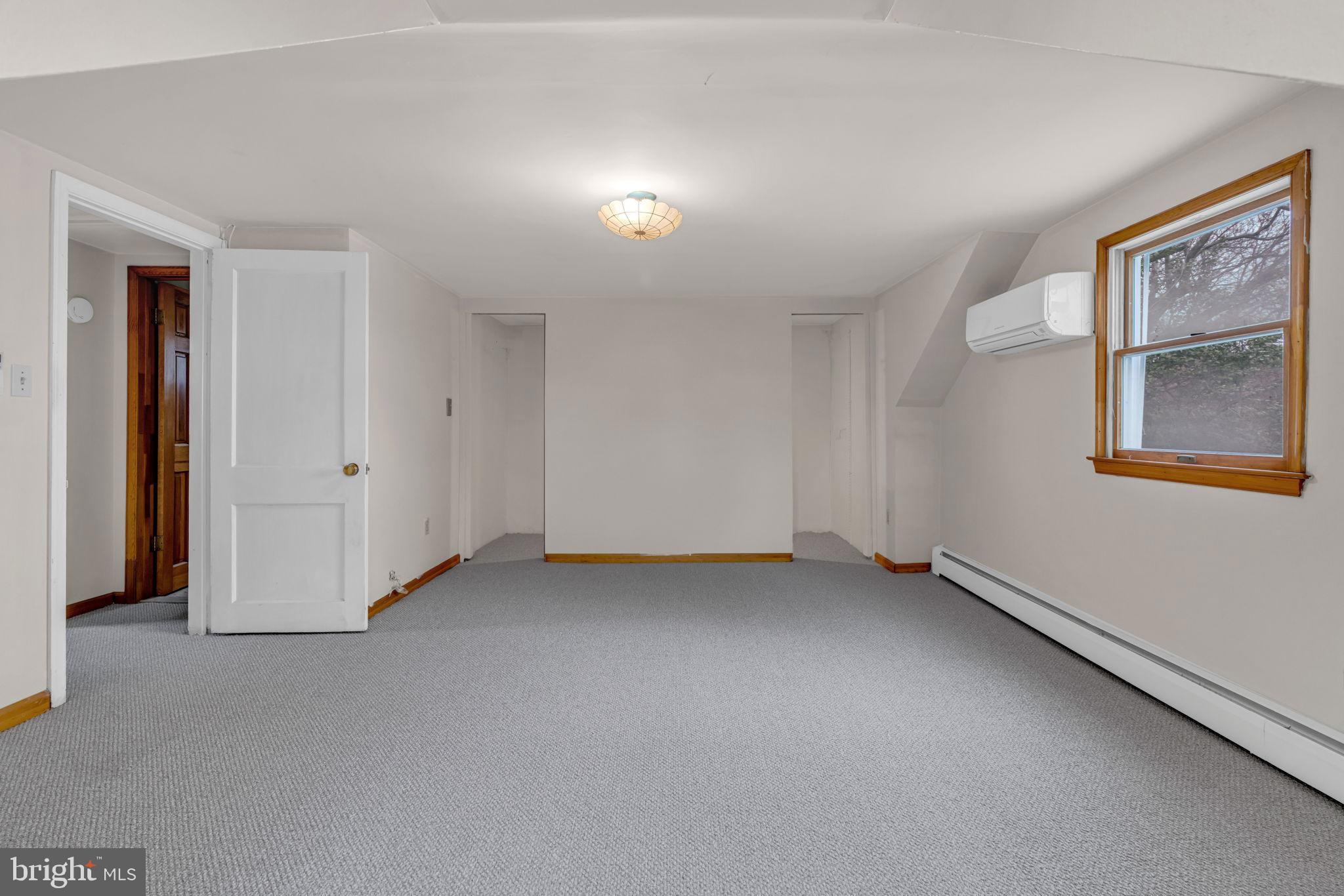 BELTSVILLE - Residential