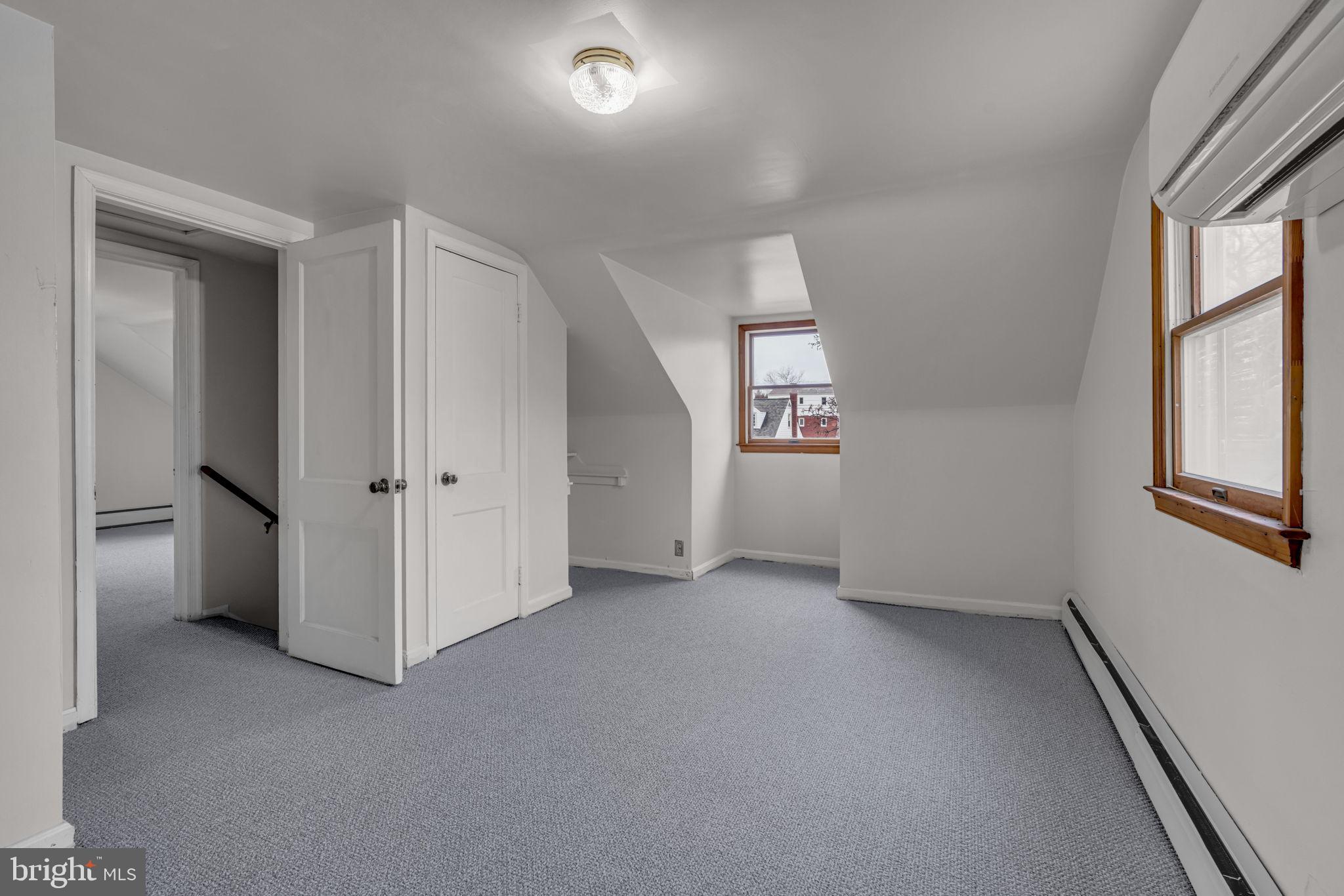 BELTSVILLE - Residential