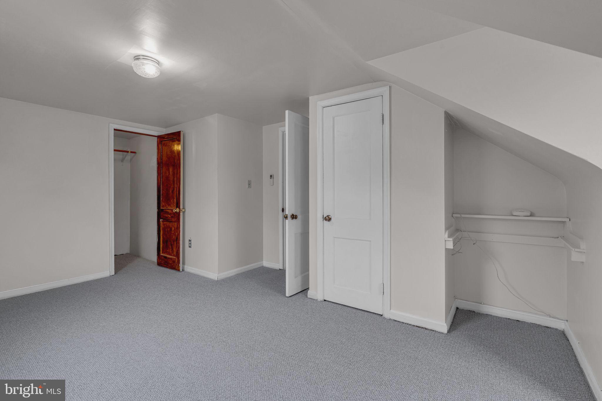 BELTSVILLE - Residential