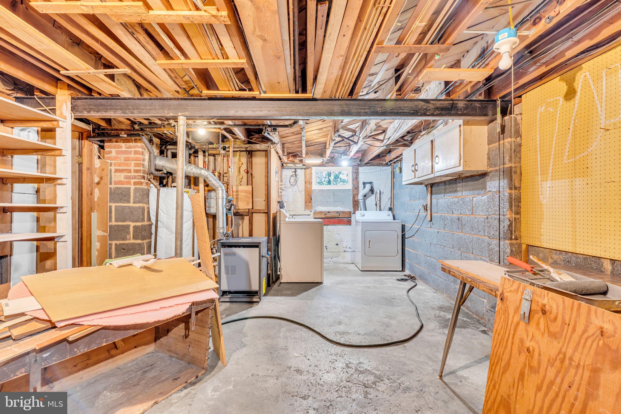 BELTSVILLE - Residential