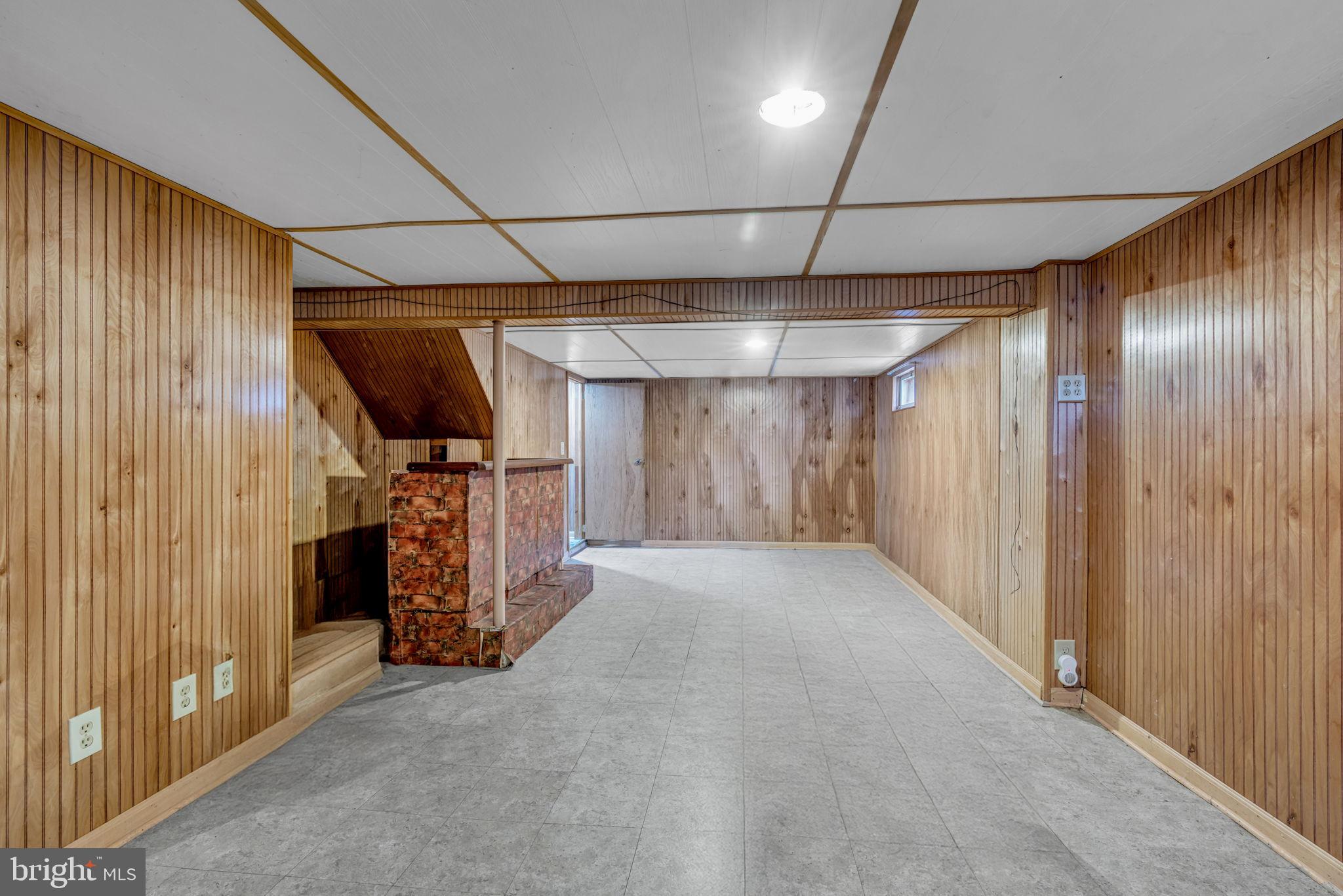 BELTSVILLE - Residential