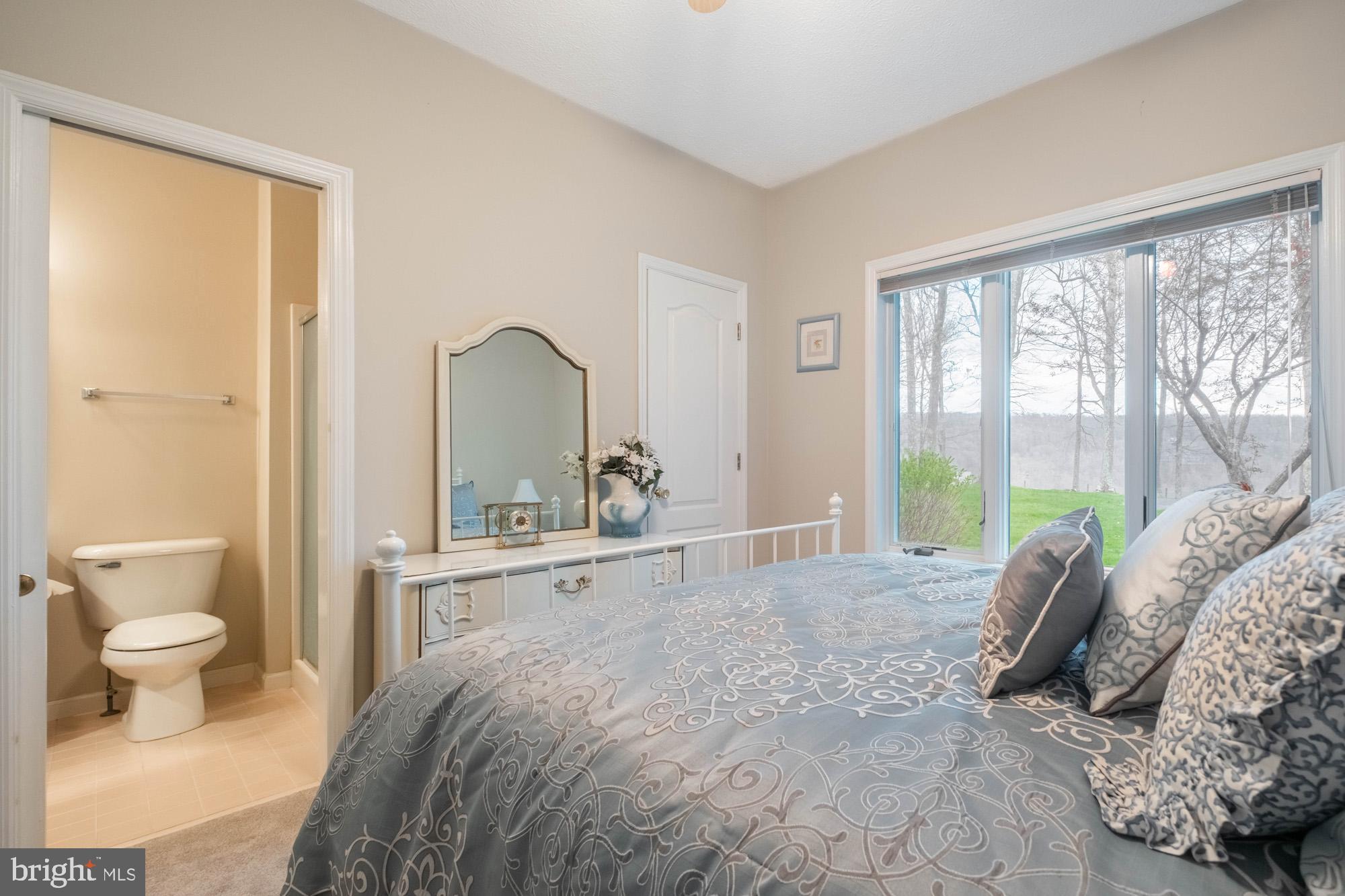 SUNSET RIDGE - Residential