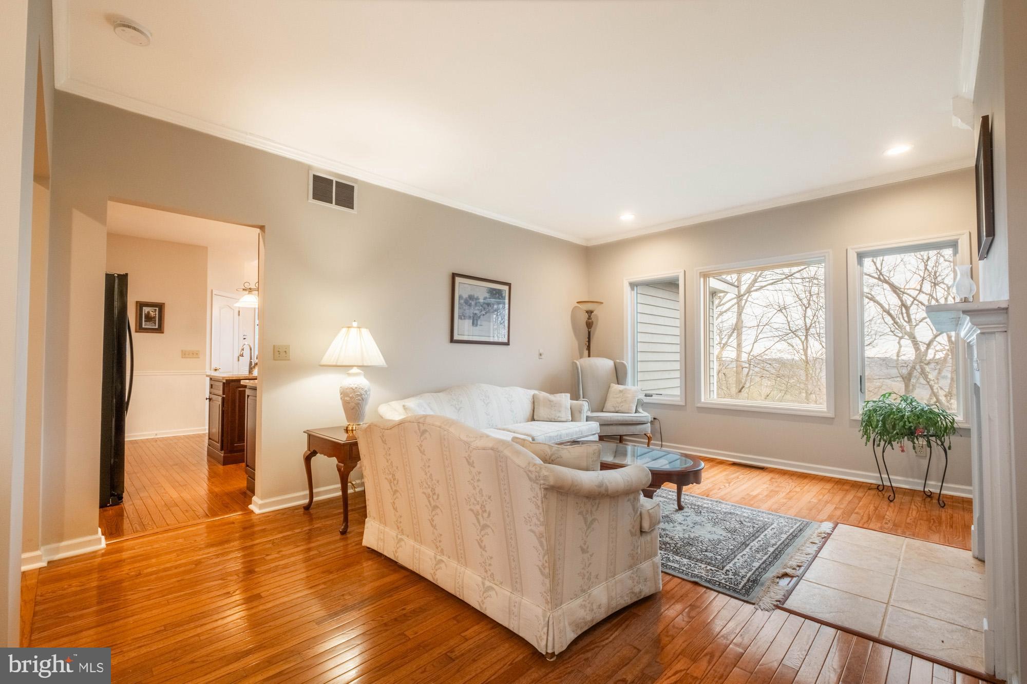 SUNSET RIDGE - Residential