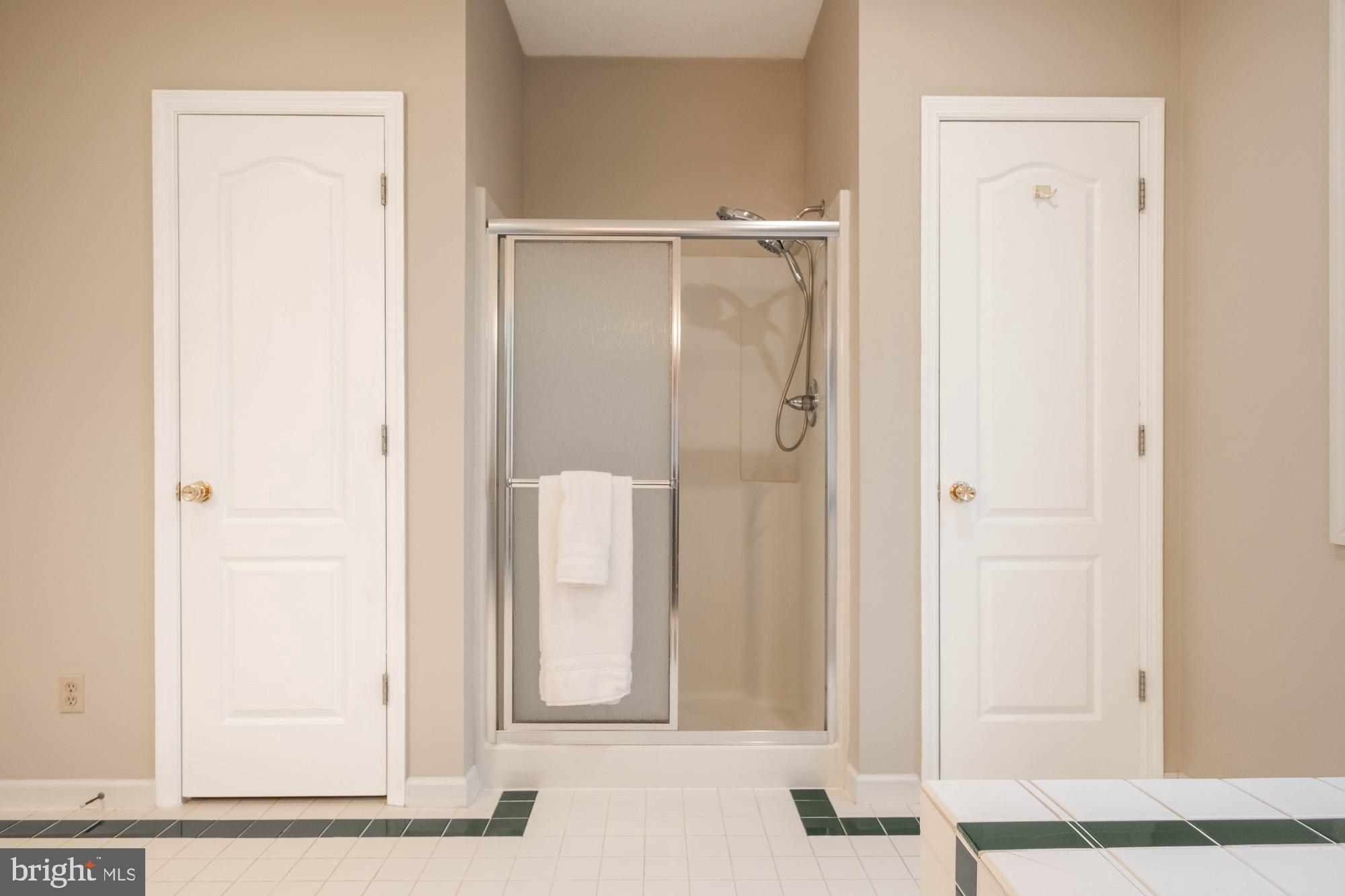 SUNSET RIDGE - Residential