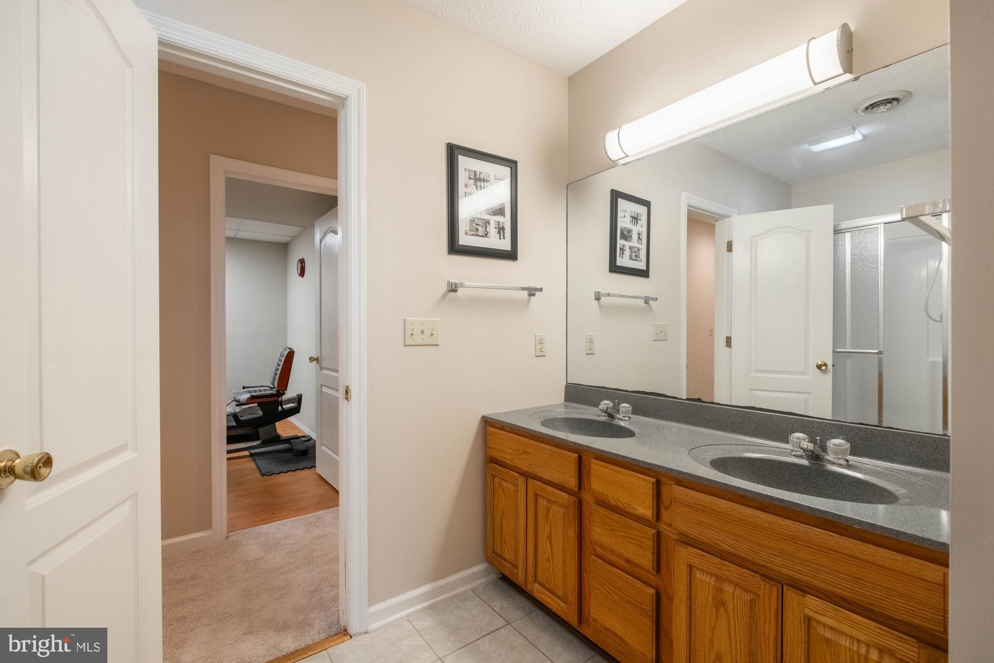 SUNSET RIDGE - Residential