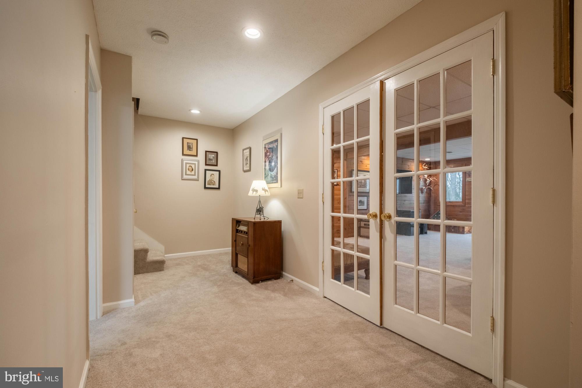 SUNSET RIDGE - Residential