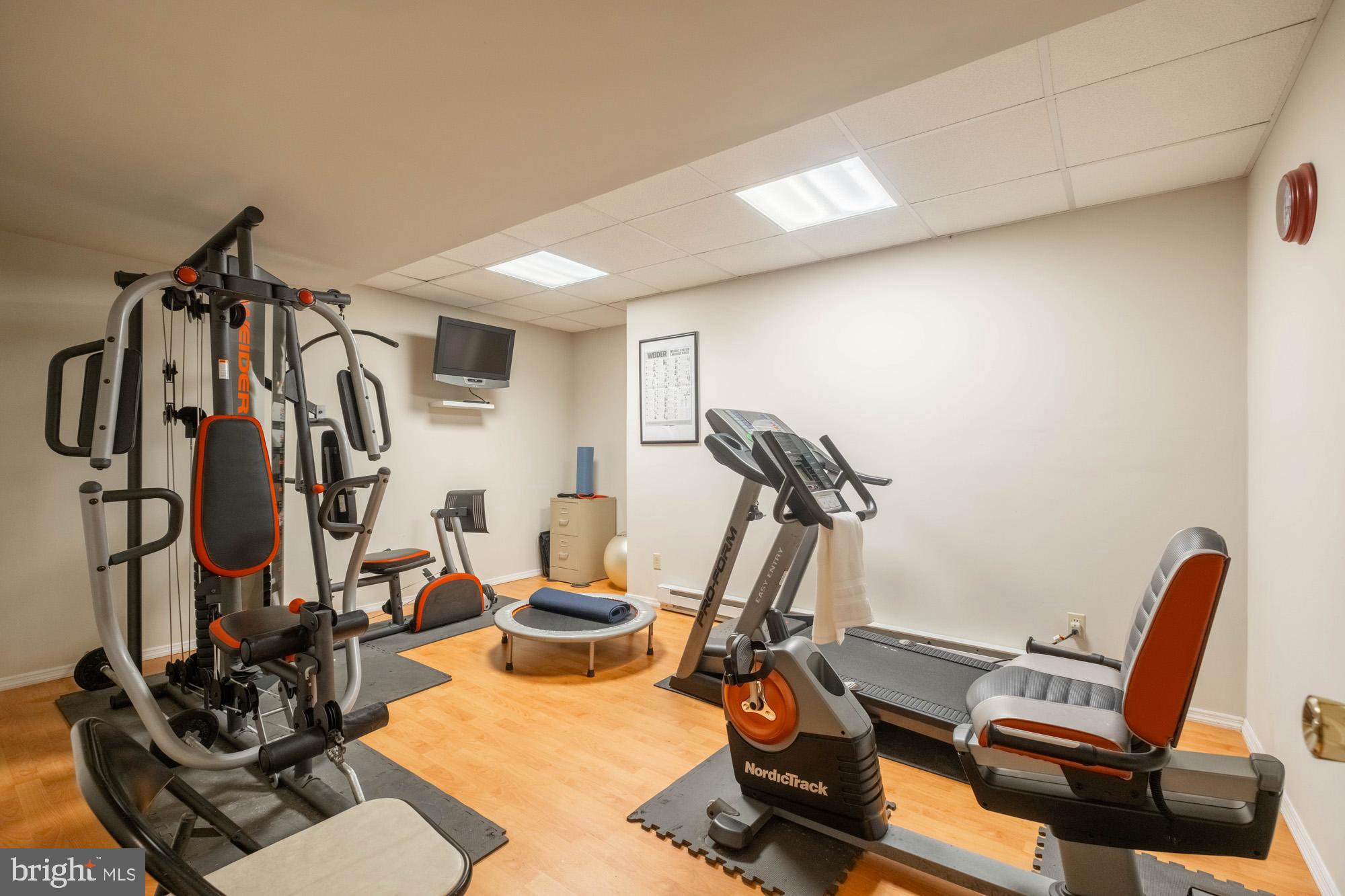 SUNSET RIDGE - Residential