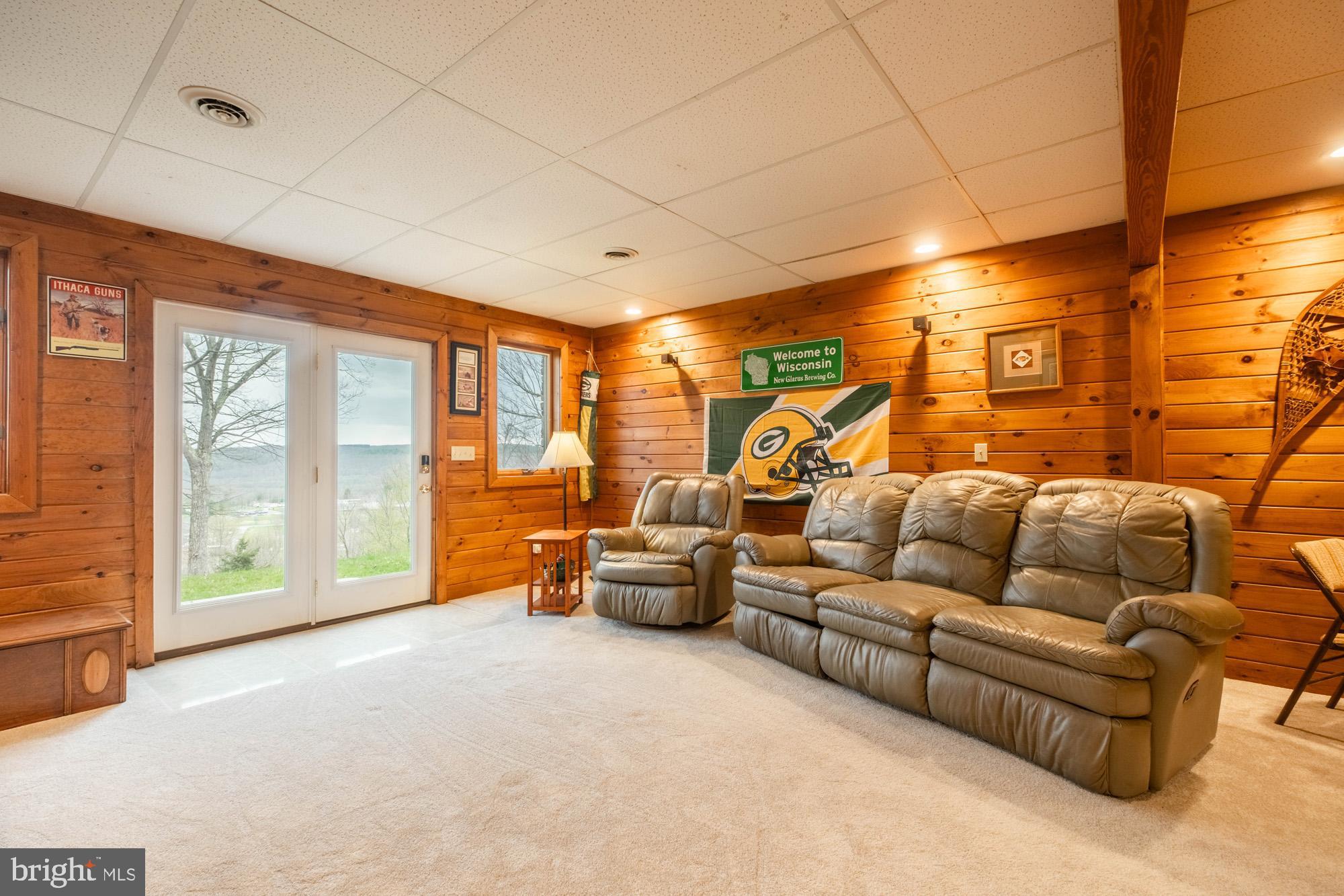 SUNSET RIDGE - Residential