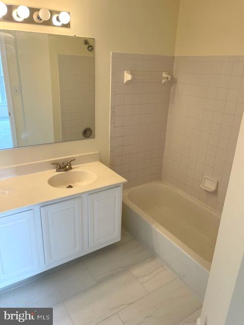 WOODVIEW VILLAGE WEST - Residential