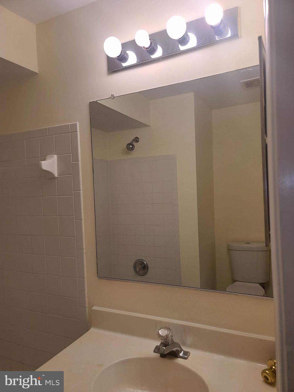 WOODVIEW VILLAGE WEST - Residential