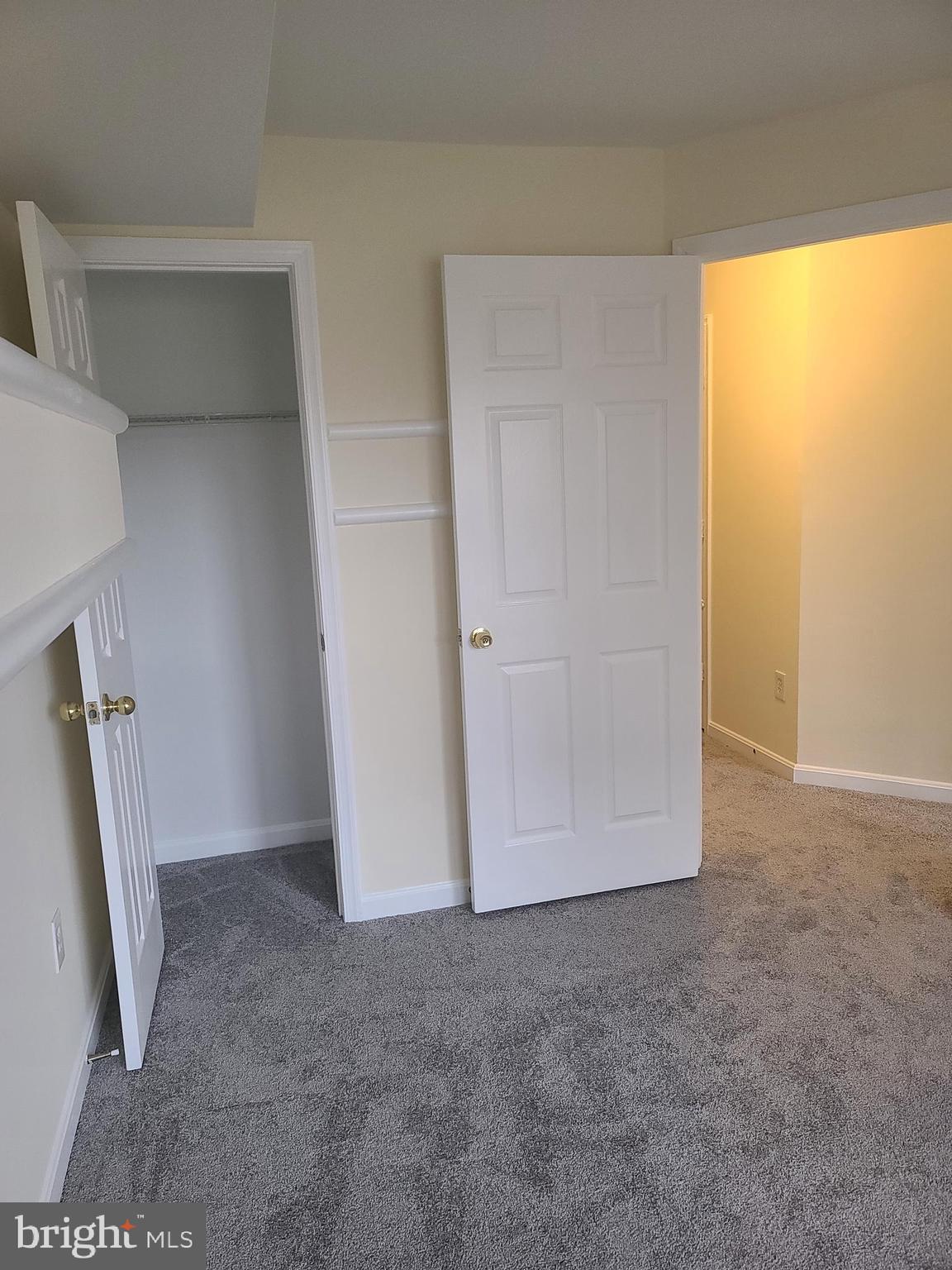 WOODVIEW VILLAGE WEST - Residential