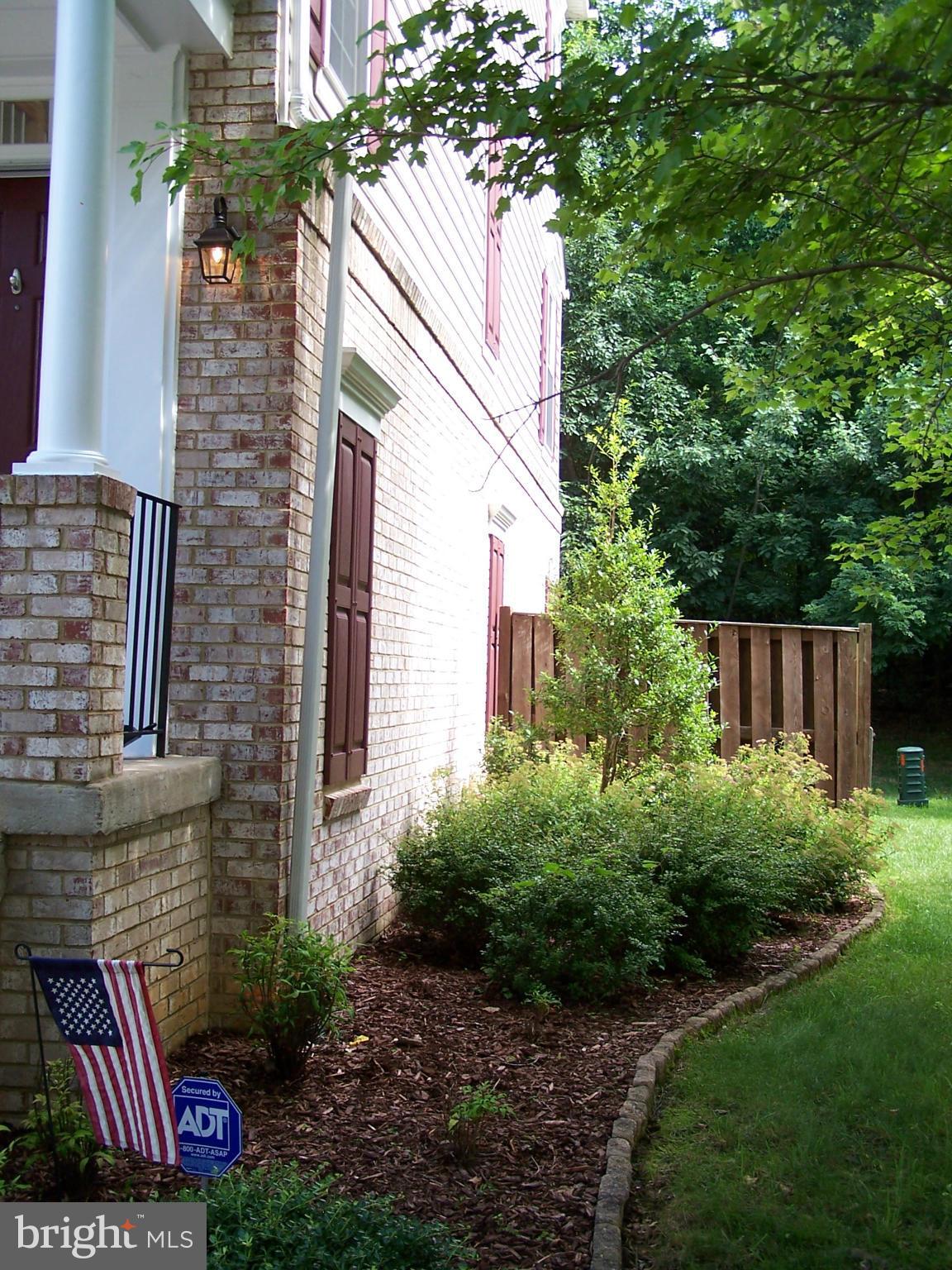 HAWTHORNE - Residential