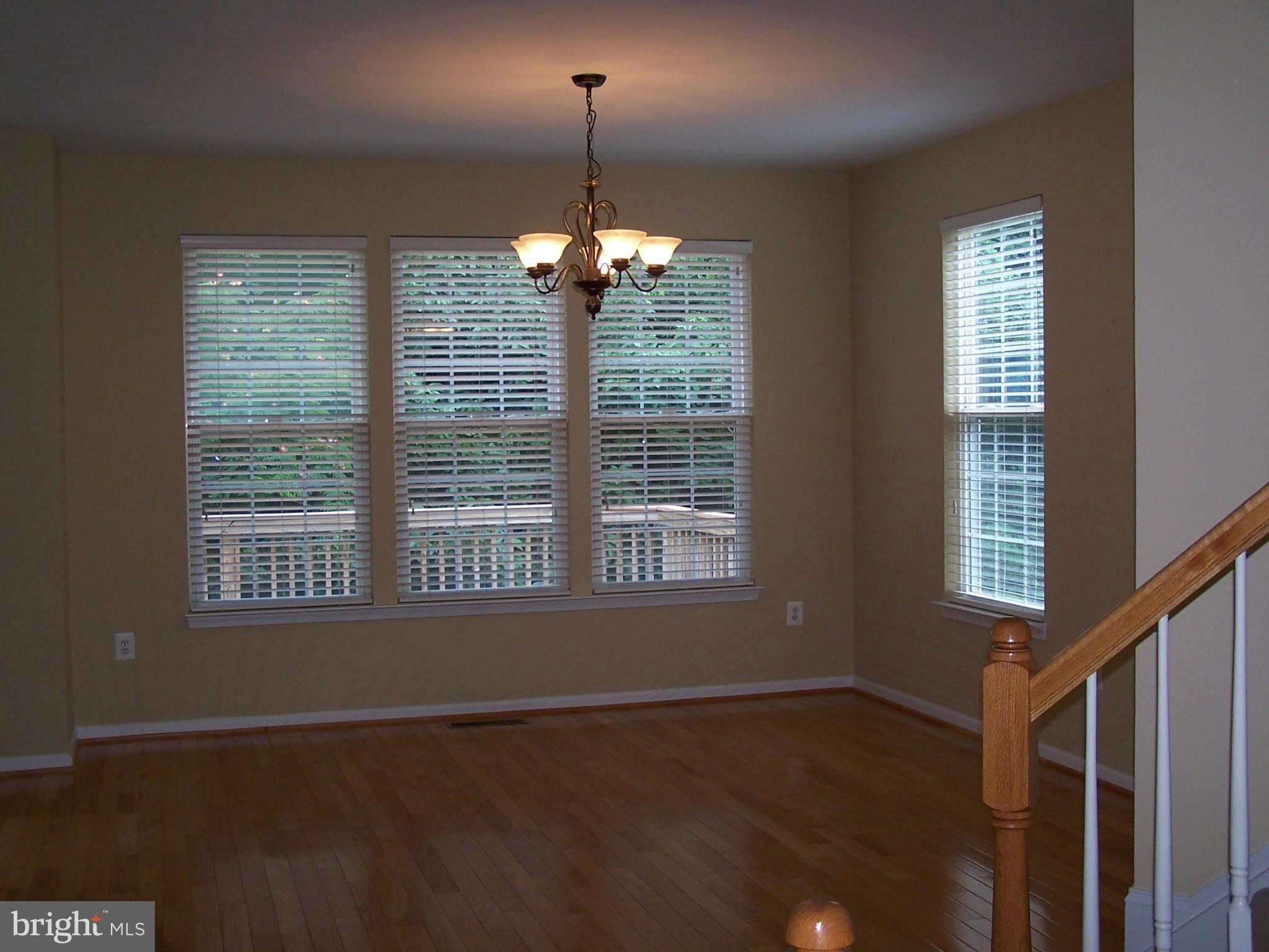 HAWTHORNE - Residential