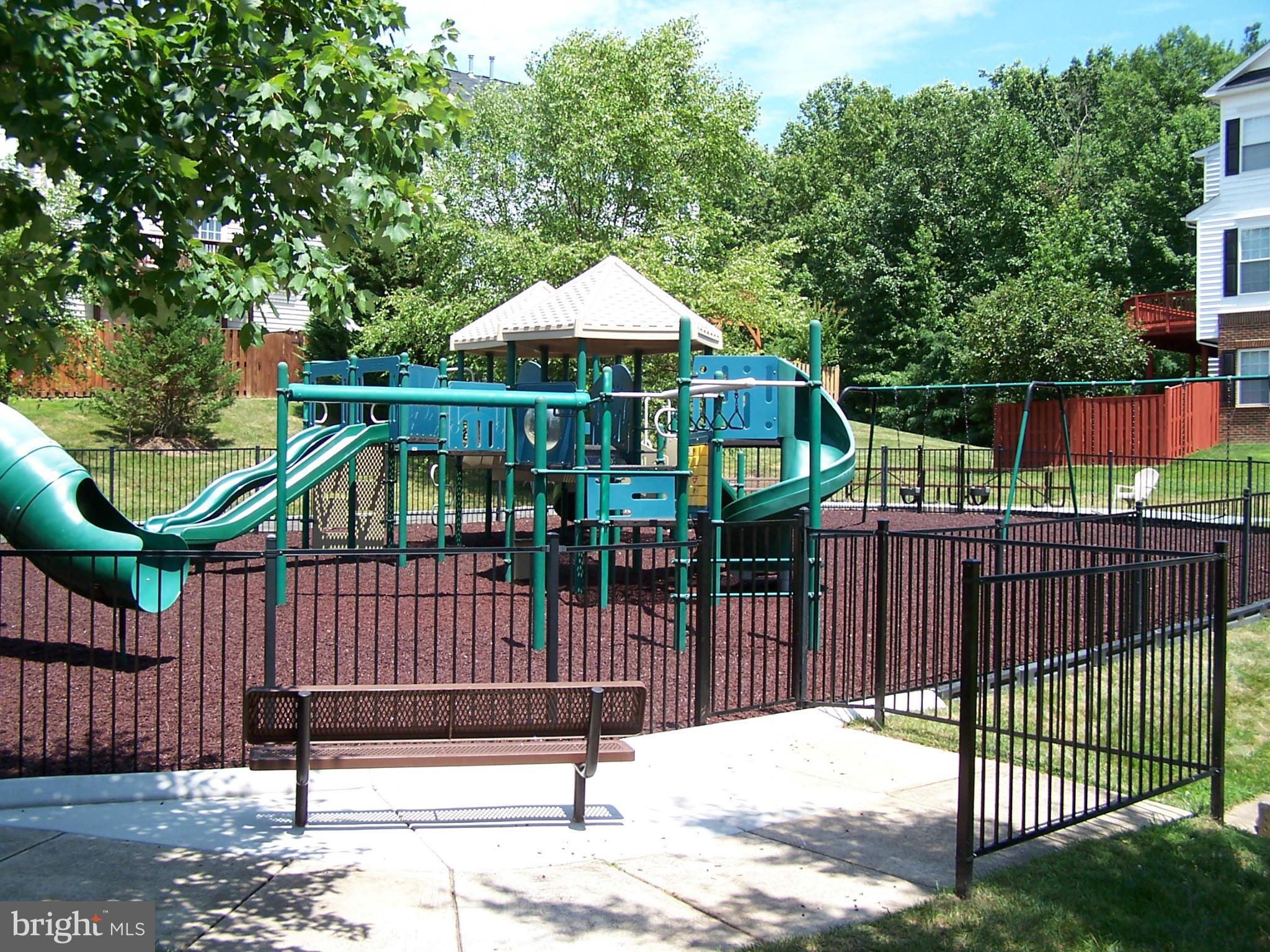 HAWTHORNE - Residential