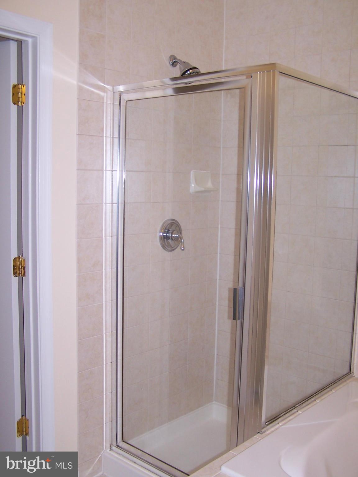 HAWTHORNE - Residential