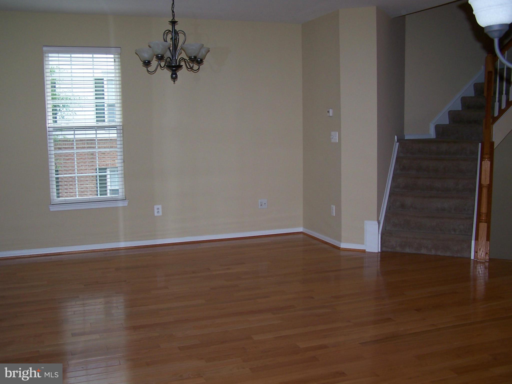 HAWTHORNE - Residential