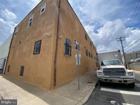 Photo of 2900 Bridge Street #3, PHILADELPHIA, PA 19137 (MLS # PAPH2516354)
