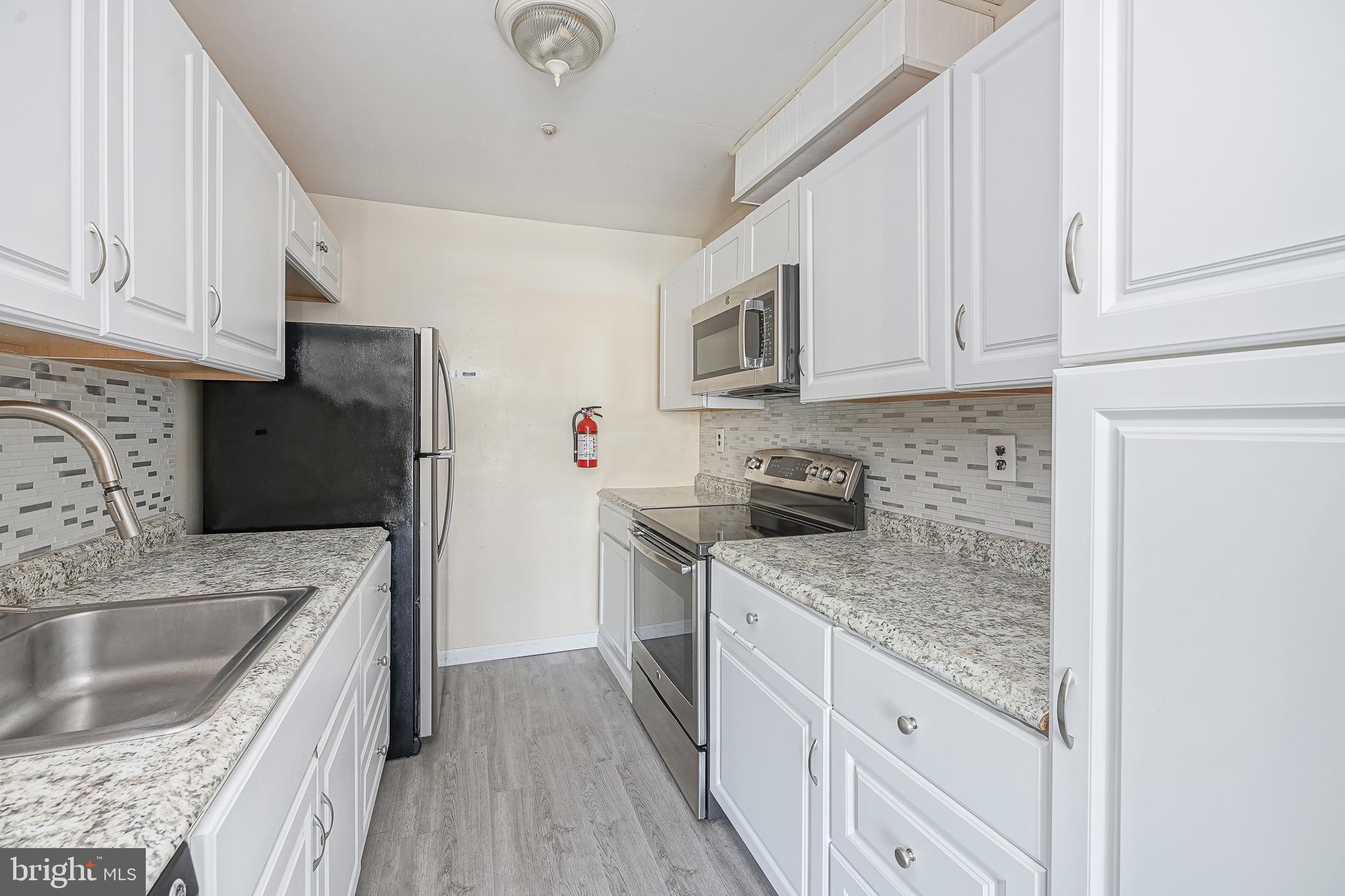 28 BIRCHWOOD COURT
