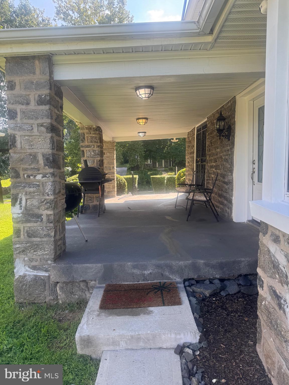 WYNNEFIELD HEIGHTS - Residential