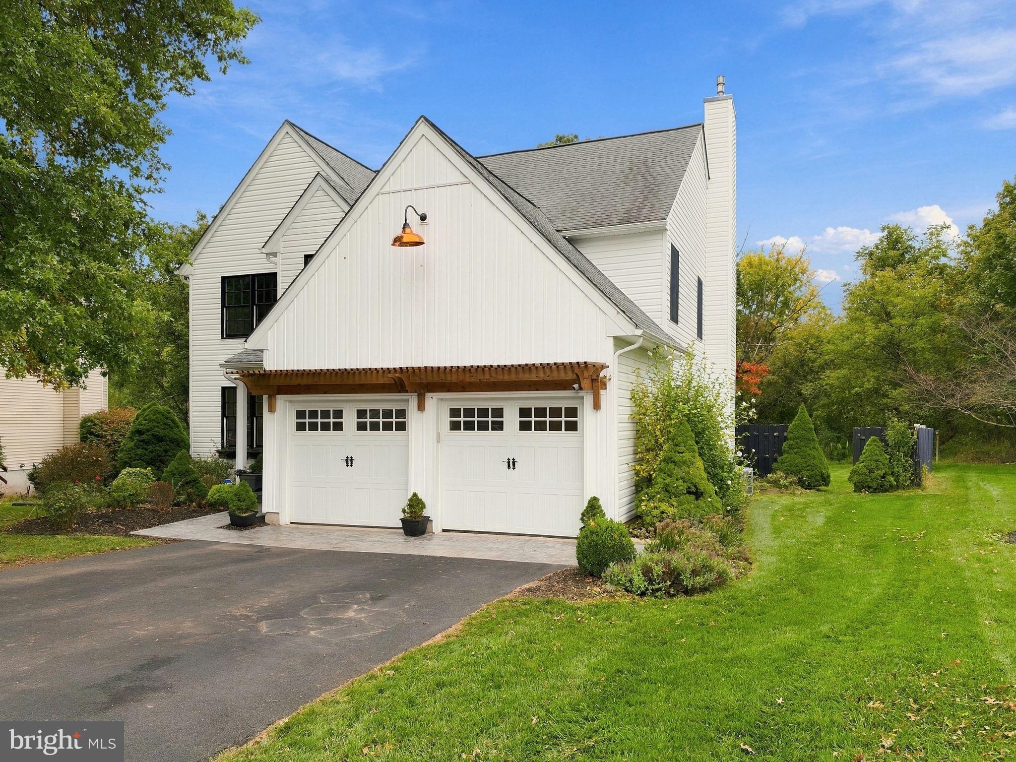 4187 MILADIES LANE