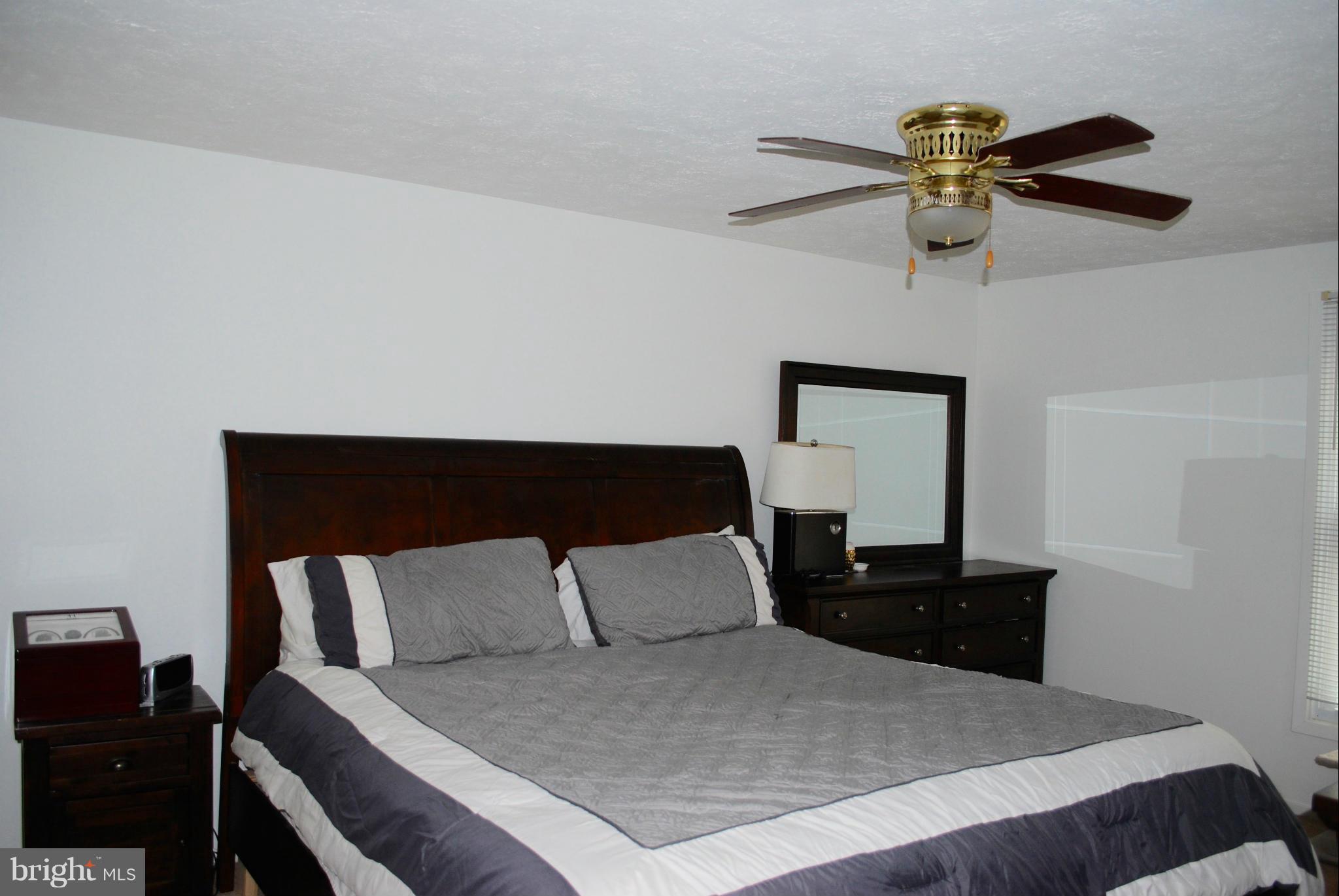 HUNT CLUB ESTATES SUB - Residential