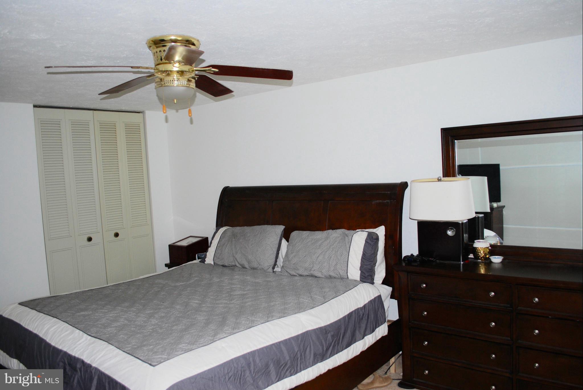 HUNT CLUB ESTATES SUB - Residential