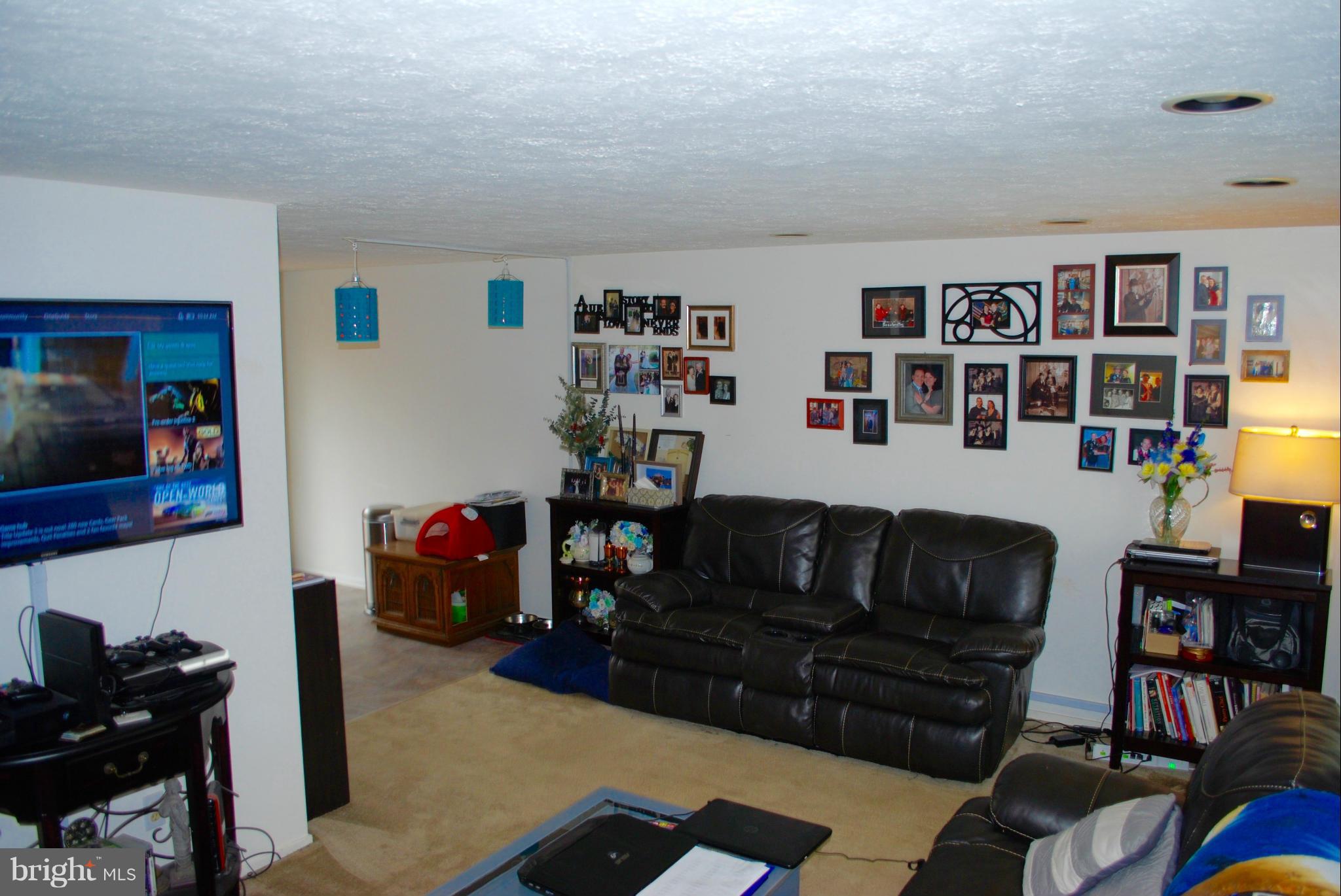 HUNT CLUB ESTATES SUB - Residential