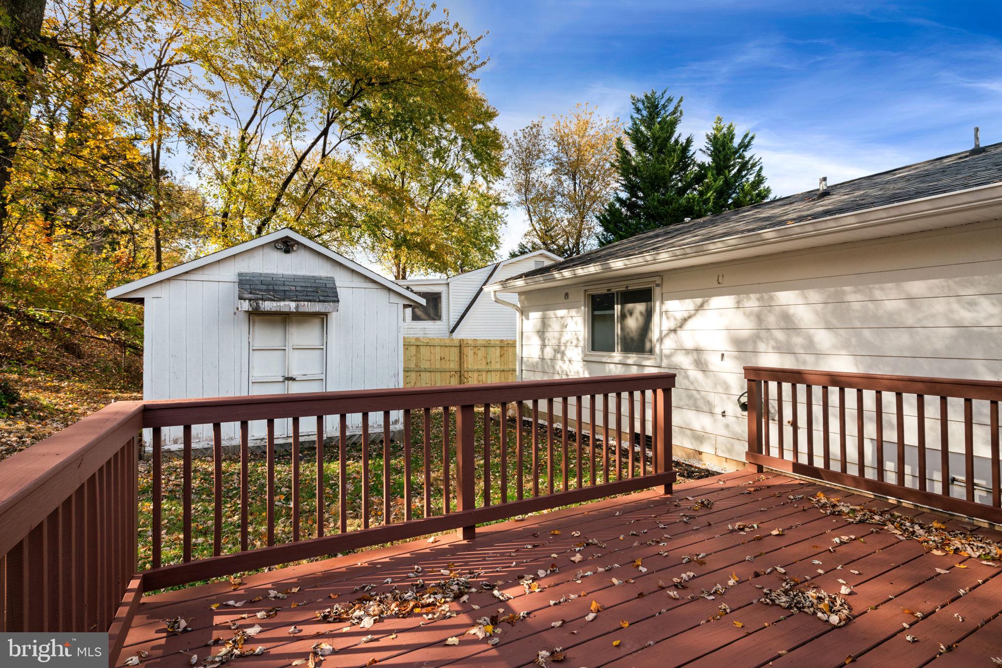 DALE CITY - Residential Lease