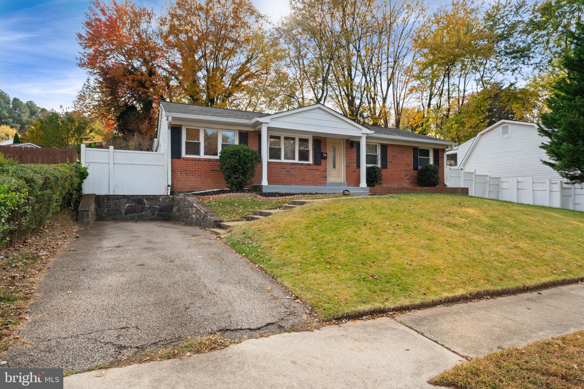 DALE CITY - Residential Lease