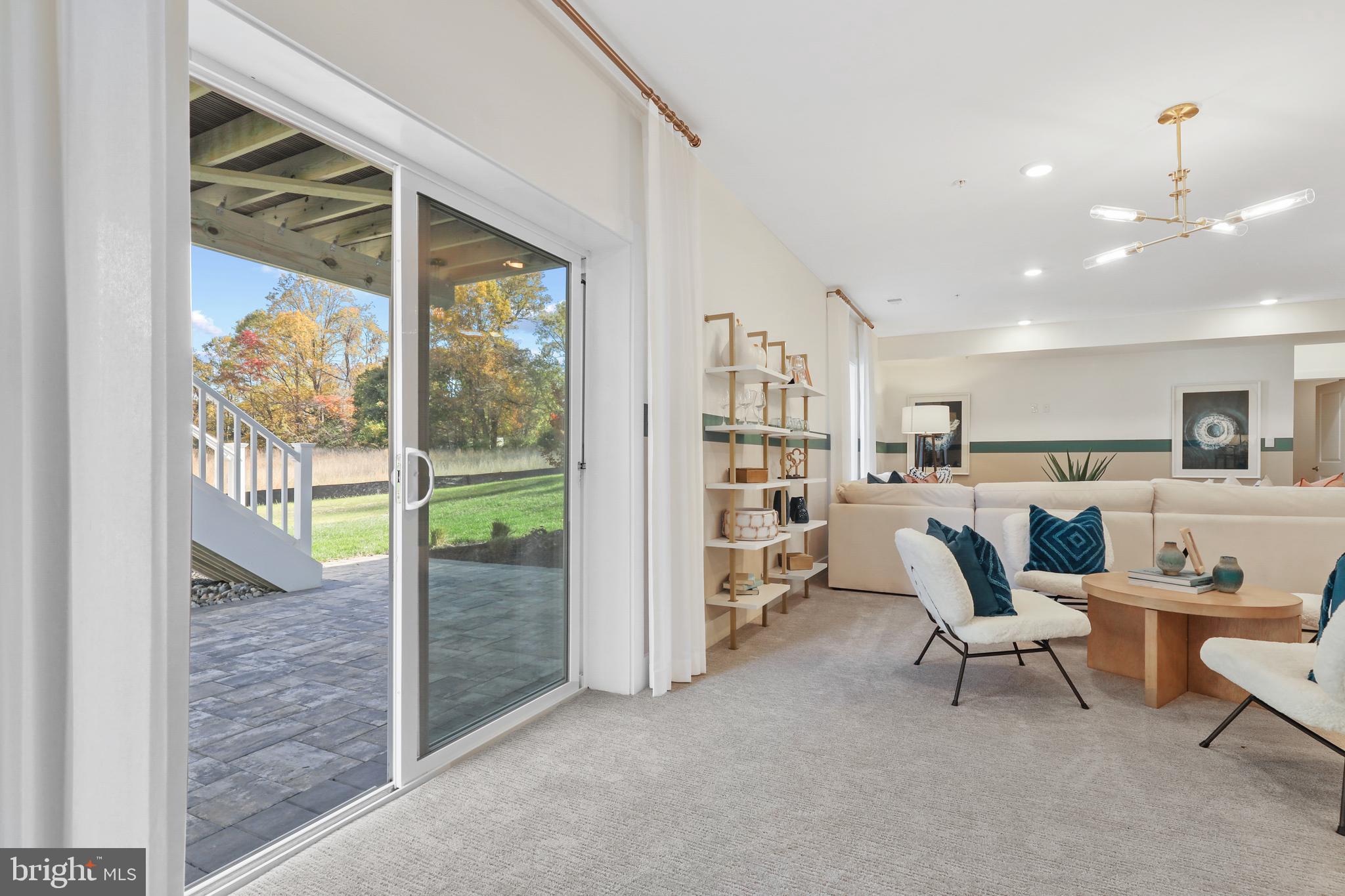 SENECA FARM - Residential