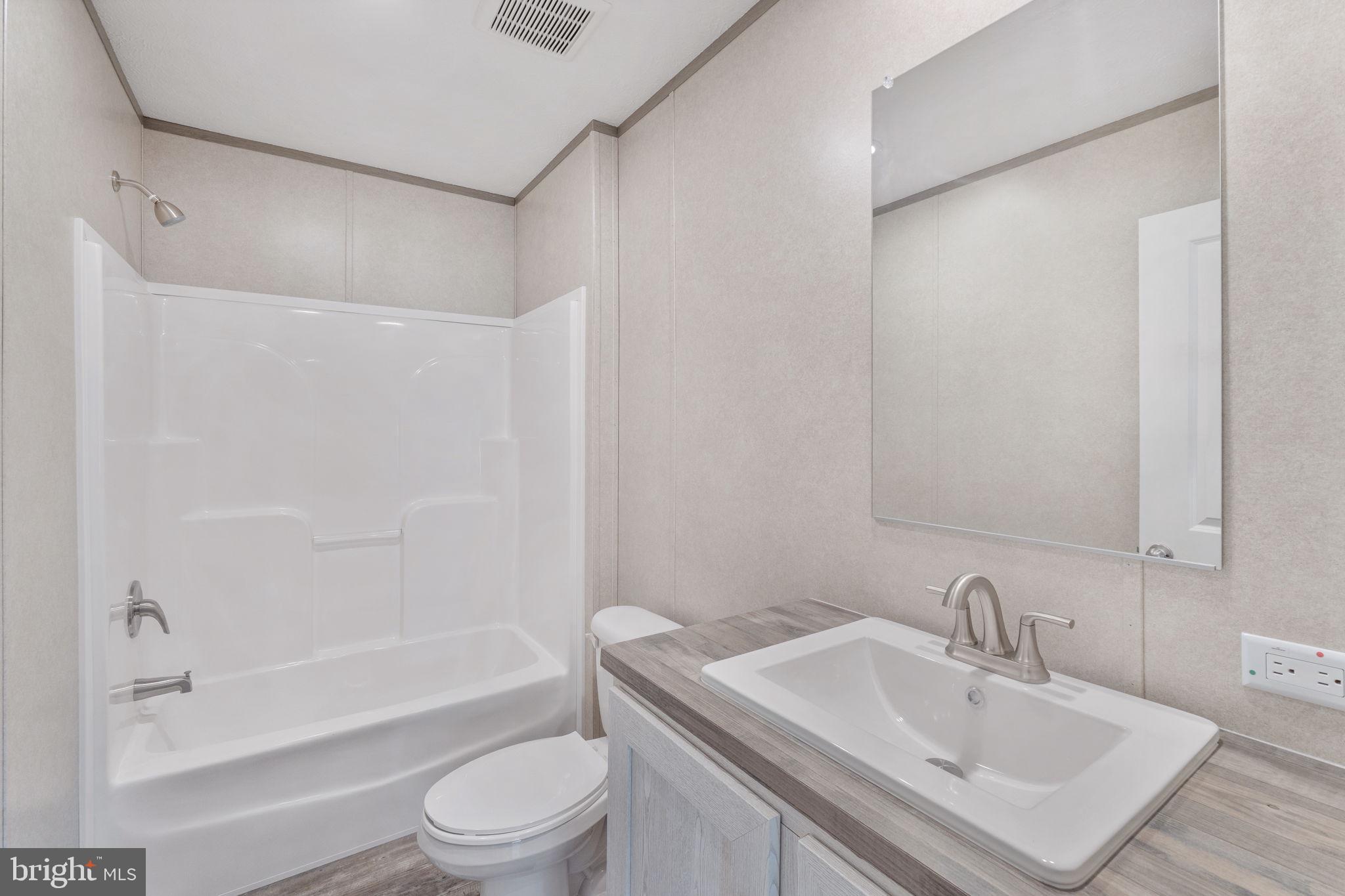 TOWN OF GORDONSVILLE - Residential