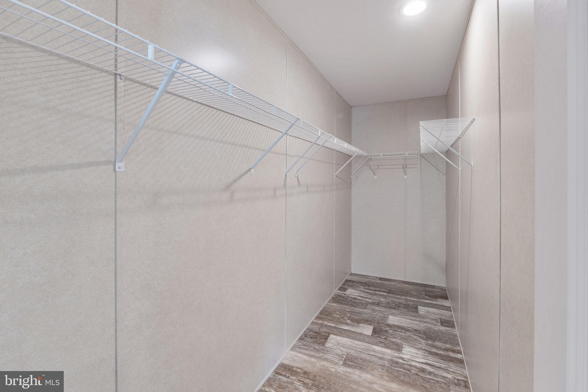 TOWN OF GORDONSVILLE - Residential